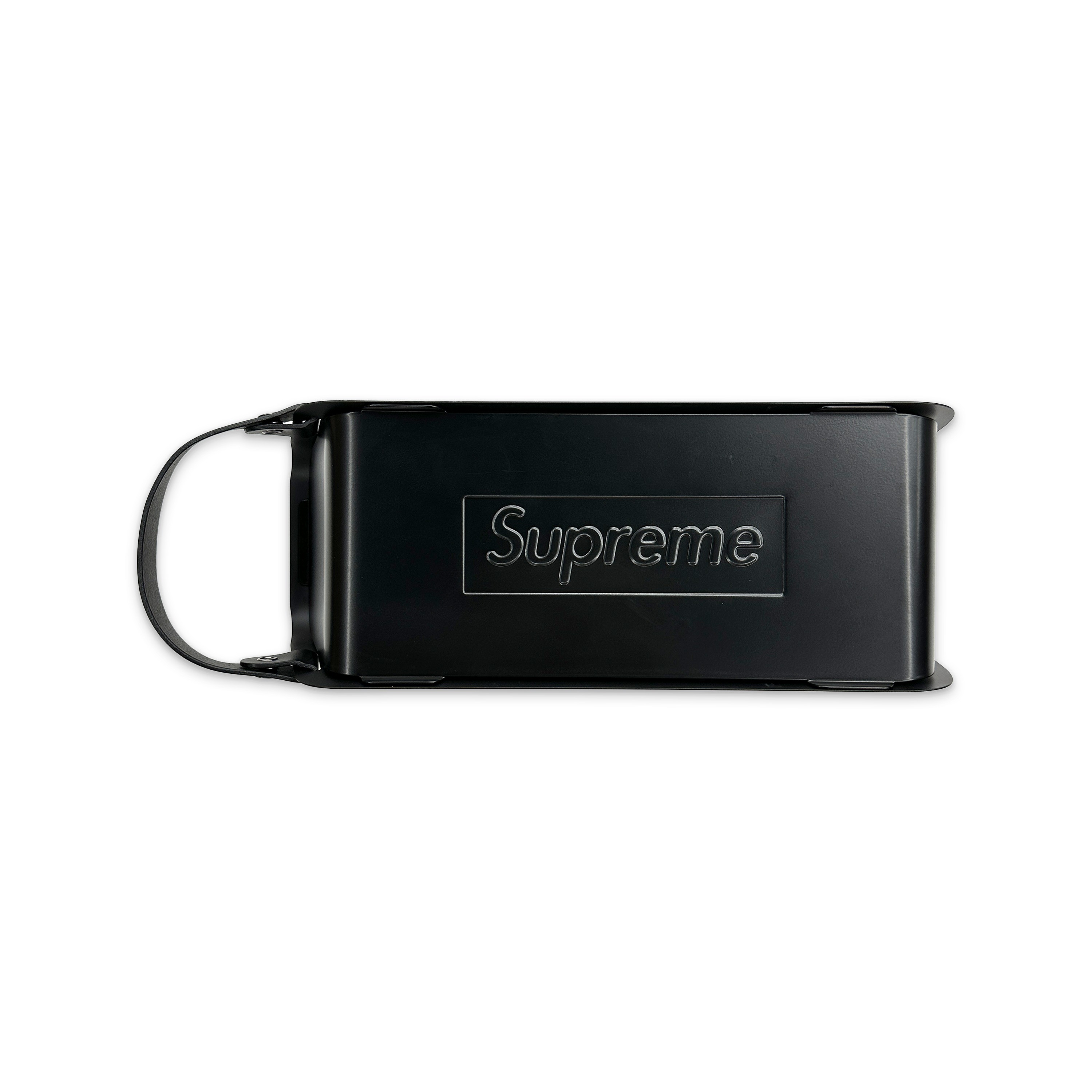 Supreme, UNA Charcoal Grill