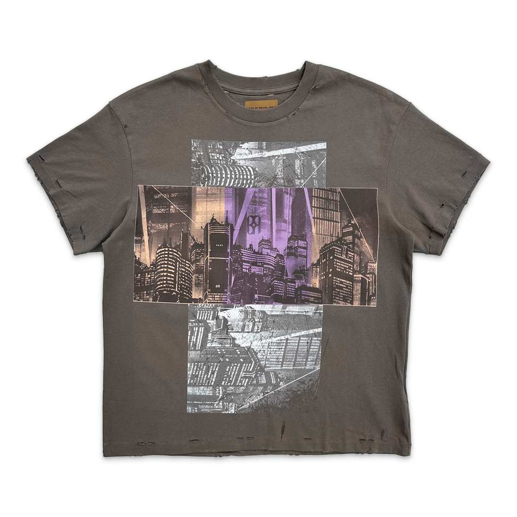 AKIRA Destroyed Vintage Tee 