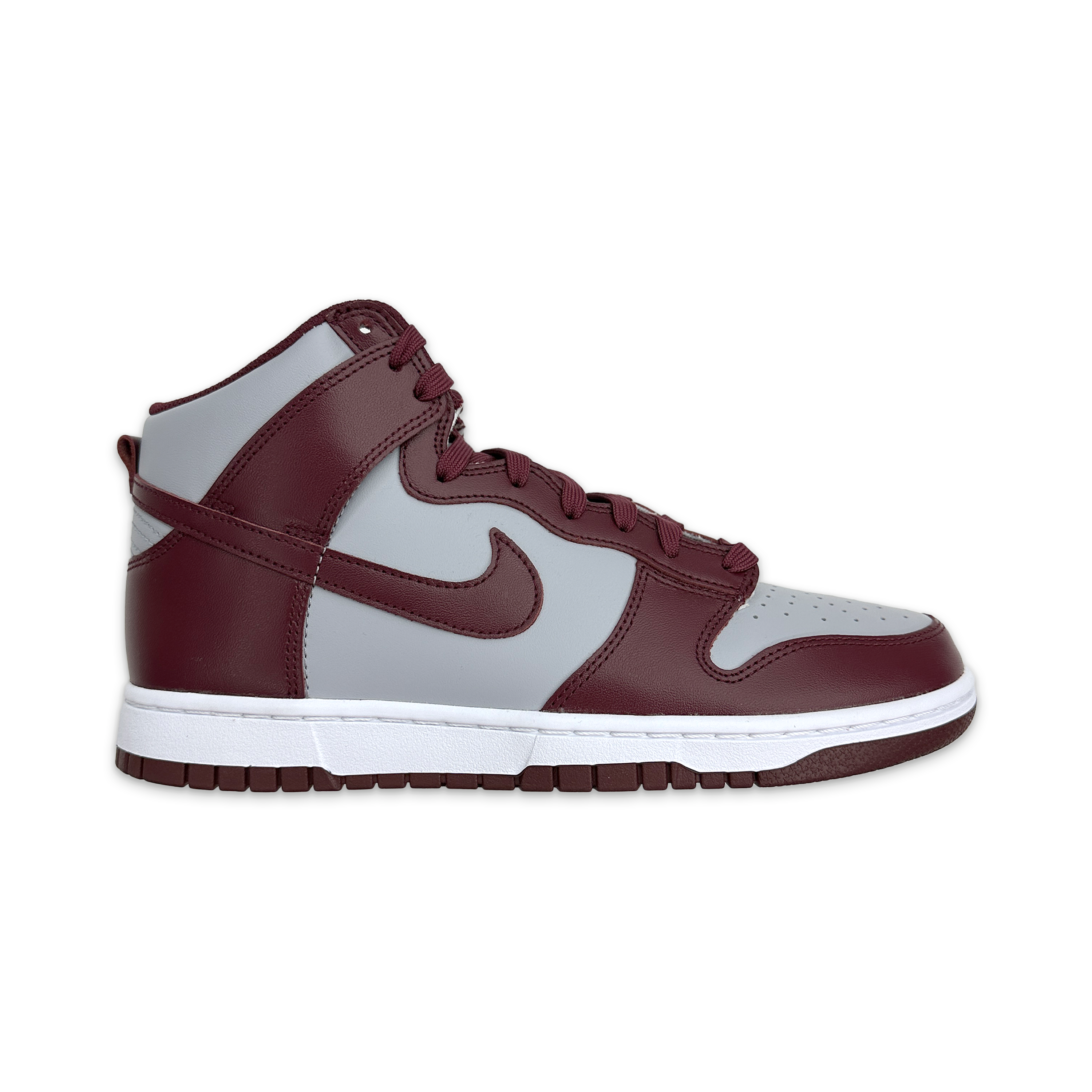 Request, Nike Dunk High "Dark Beetroot"
