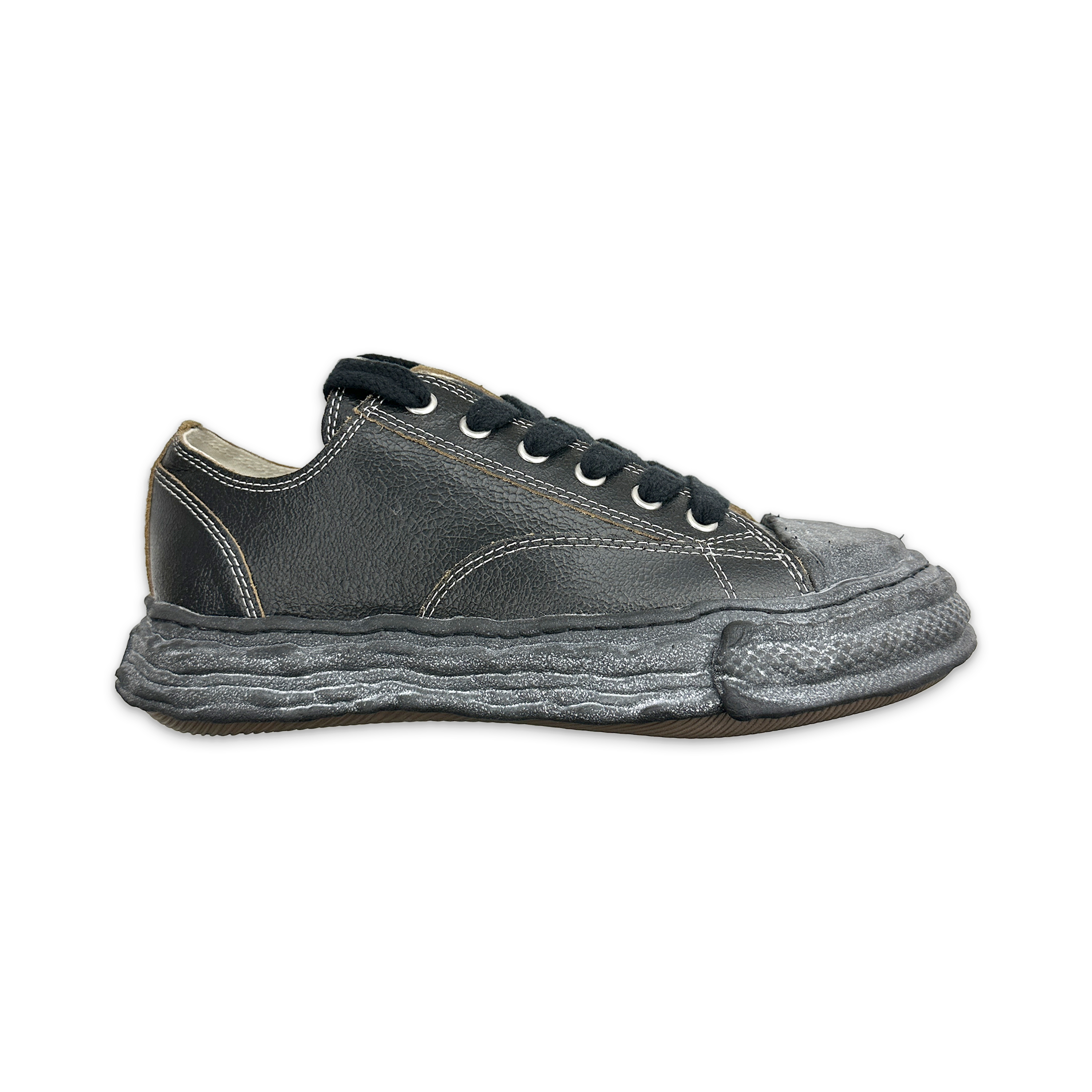 Peterson 23 Cracking Leather Low "Triple Black"