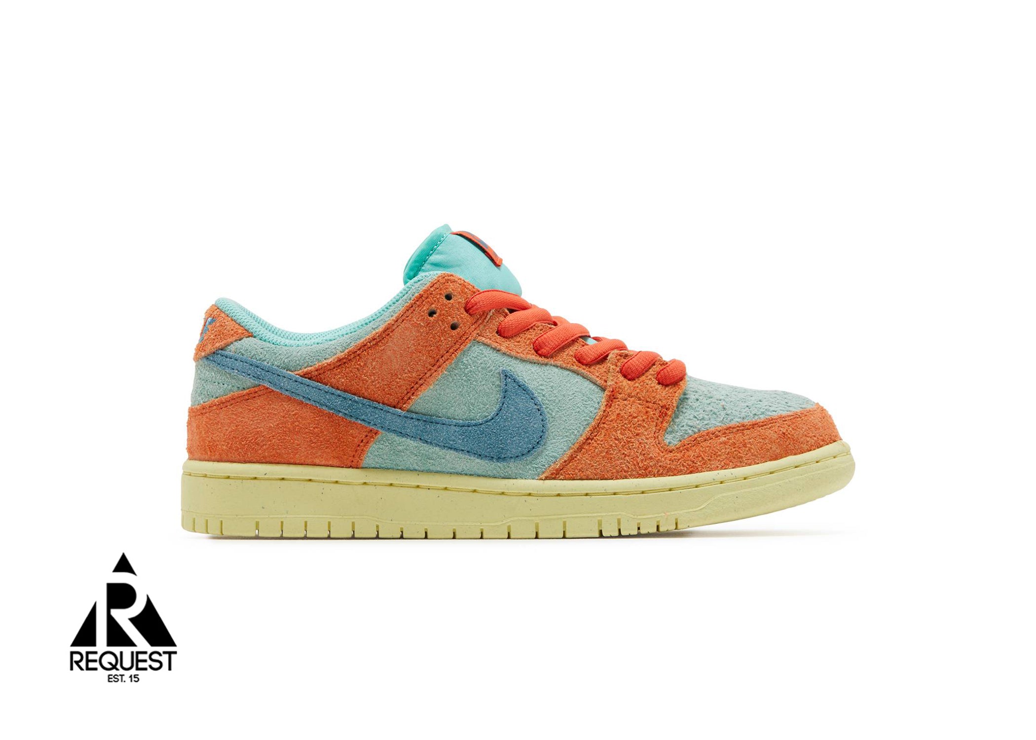 Nike SB Dunk Low "Orange Emerald Rise"