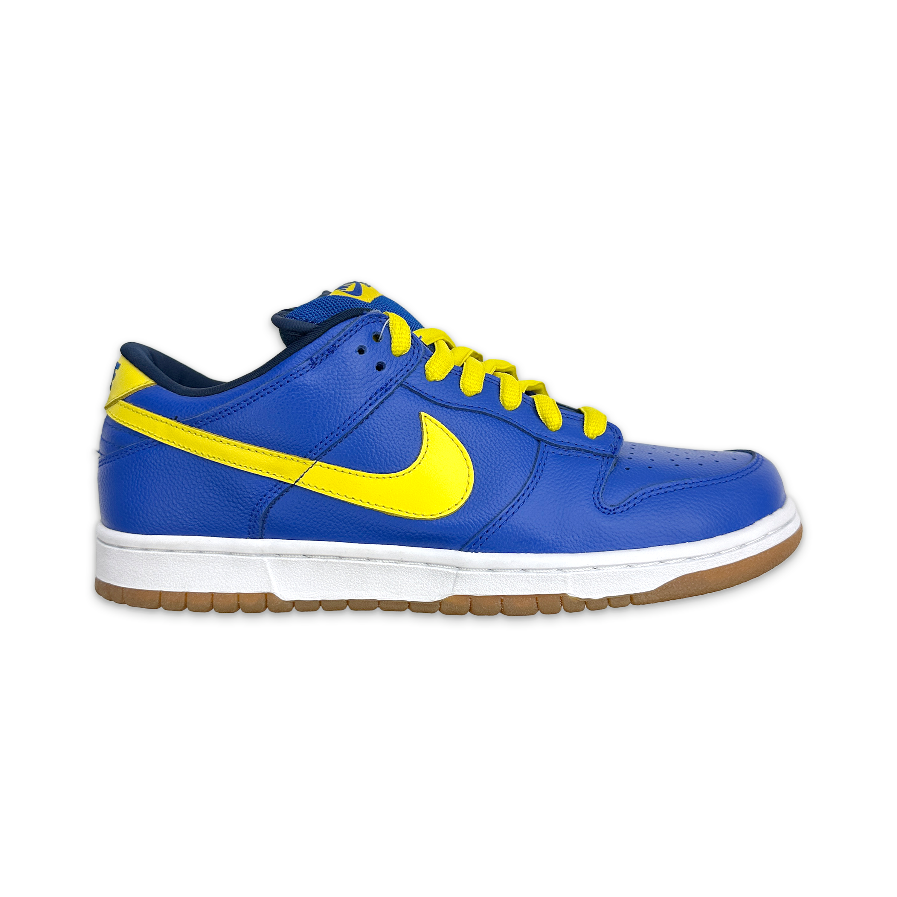 Request, Nike SB Dunk Low “Boca Juniors”