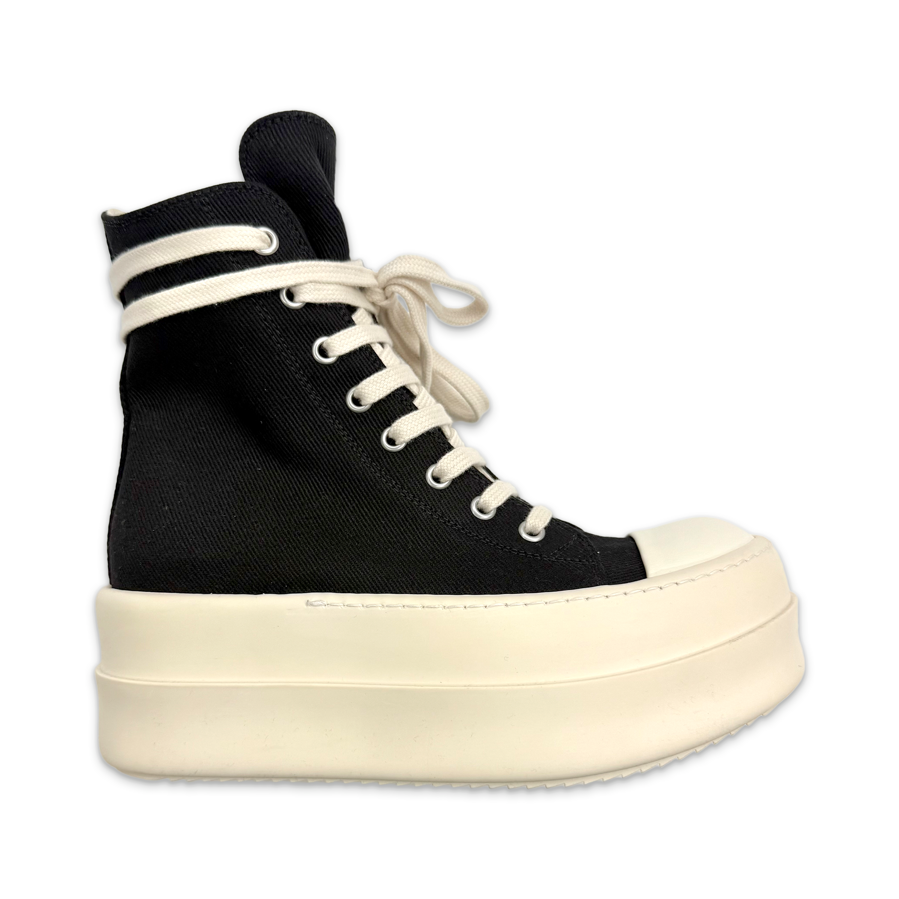 Mega Bumper Sneaks "Black Milk" (W)