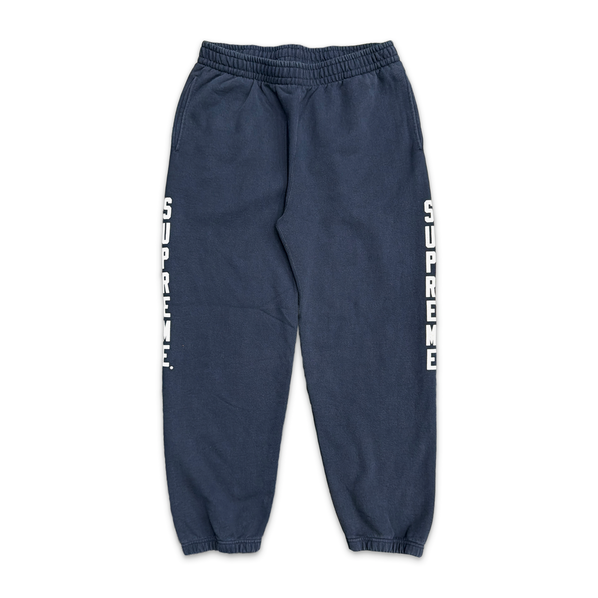 Supreme, Washed Logo Sweatpants "Navy" (FW26)