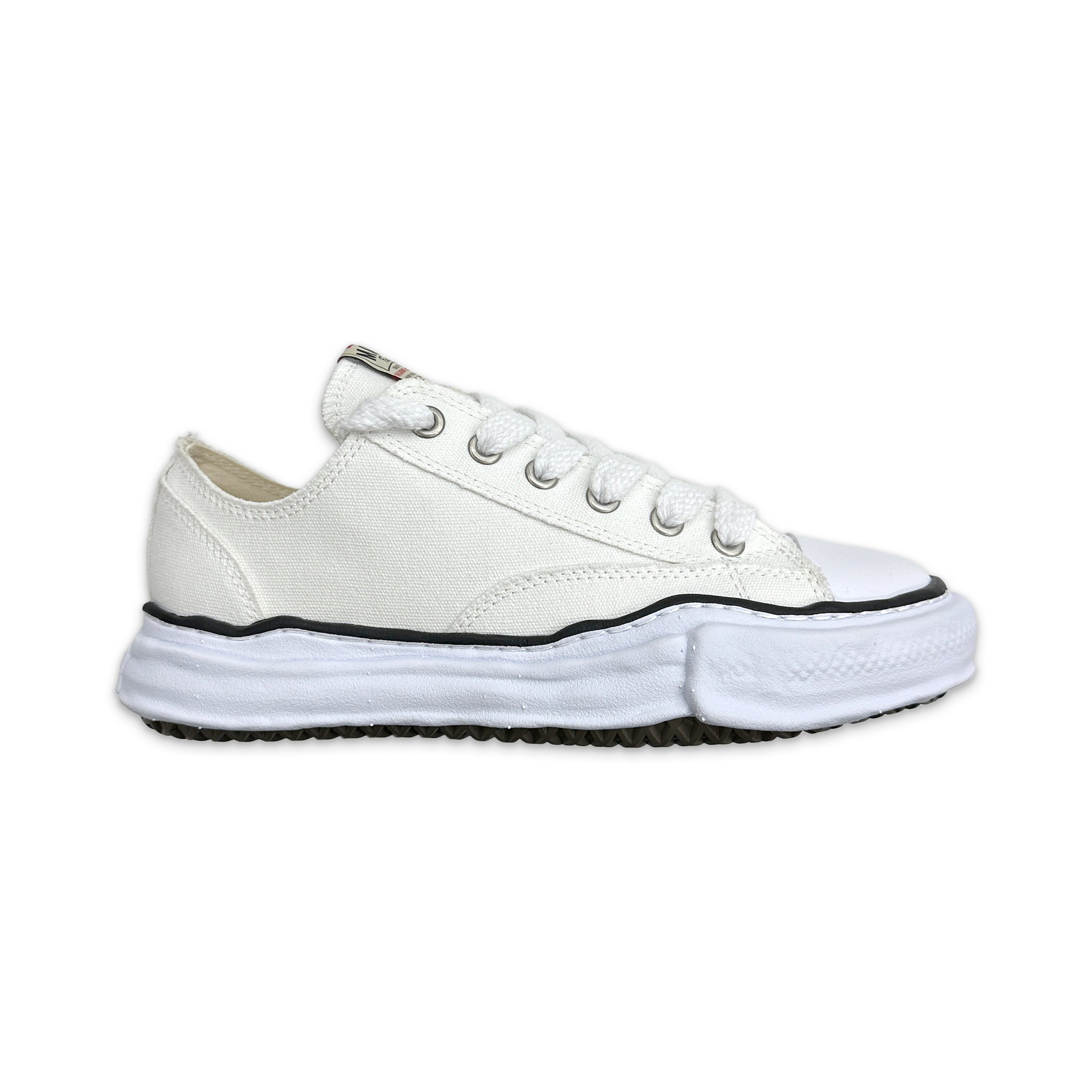 Maison Mihara Yasuhiro, Peterson Canvas Low "White"