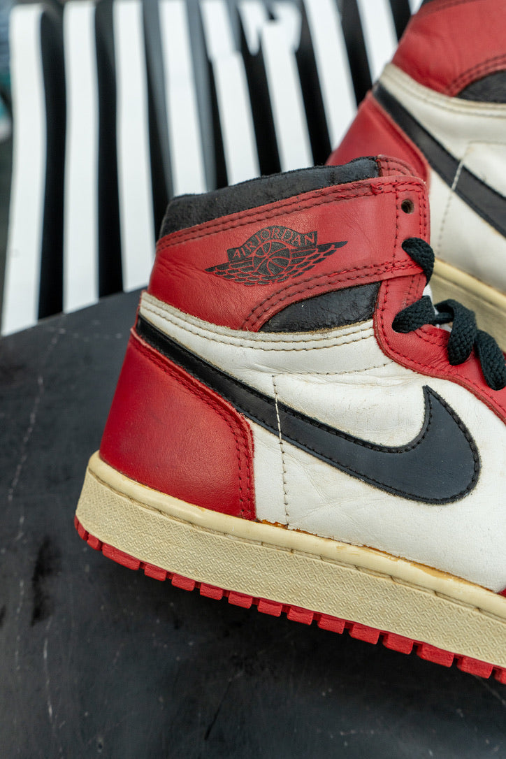 Air Jordan 1 Retro “Chicago 1985”