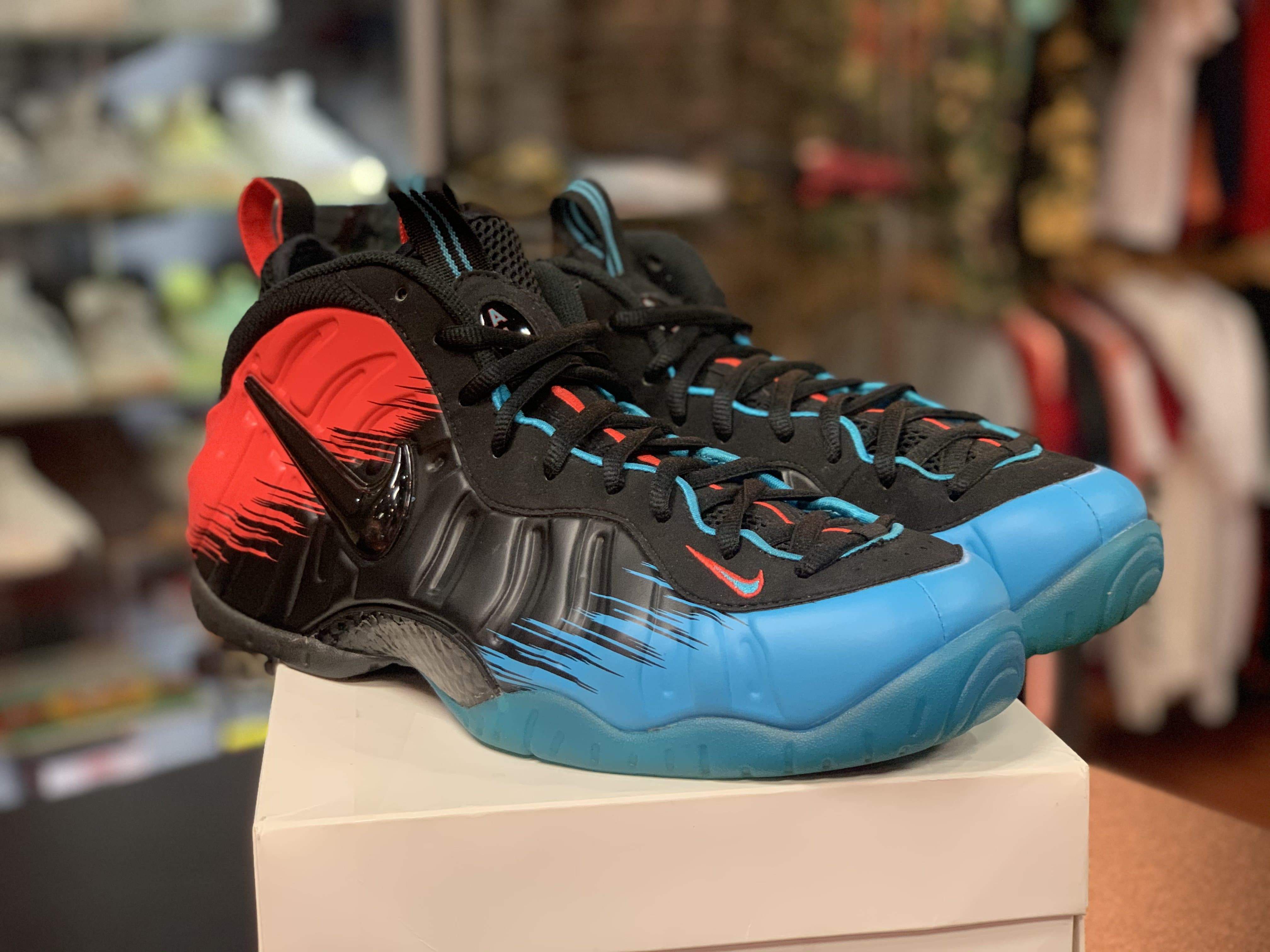 Air Foamposite Pro “Spider-Man”