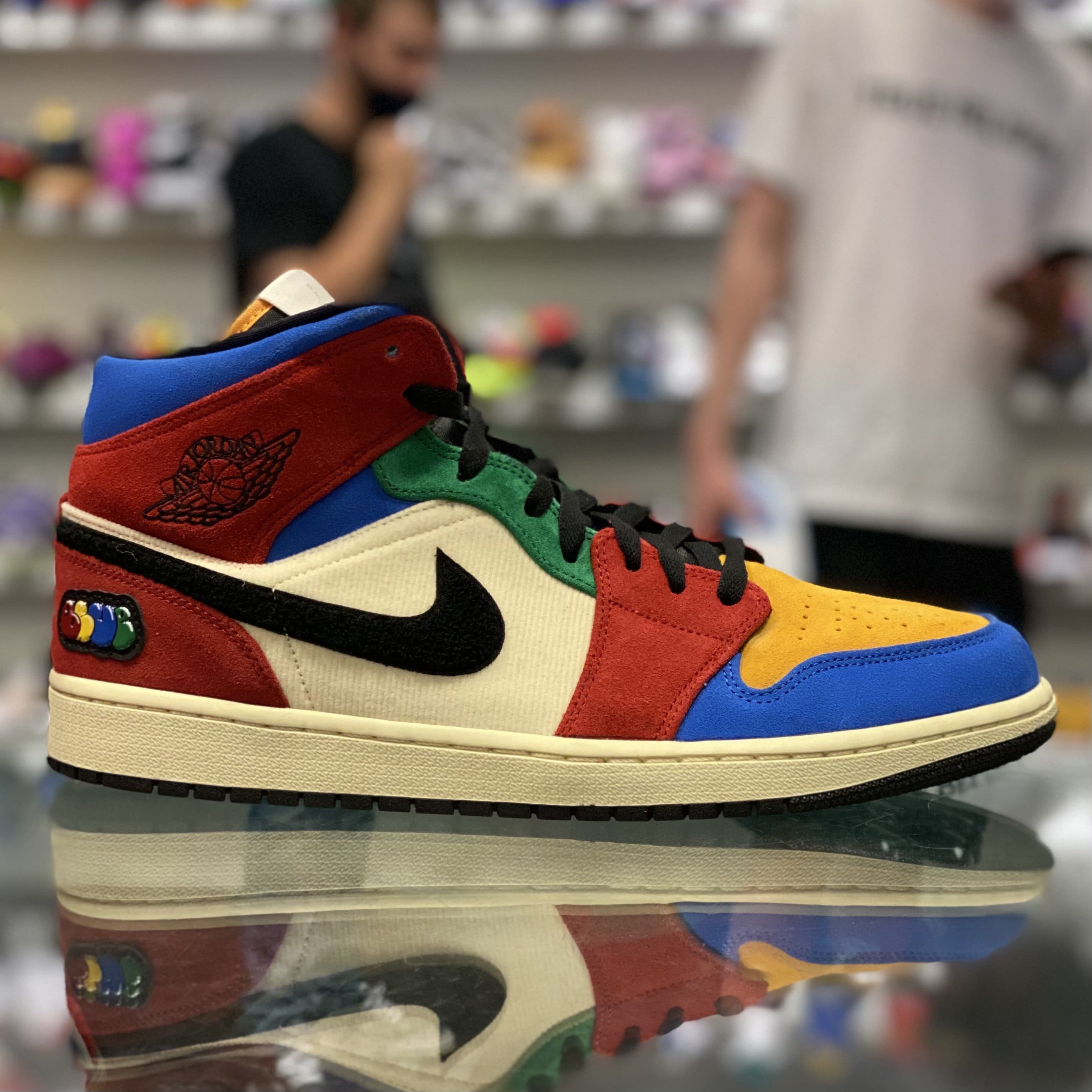 Air Jordan 1 Retro Mid “Fearless Blue the Great”