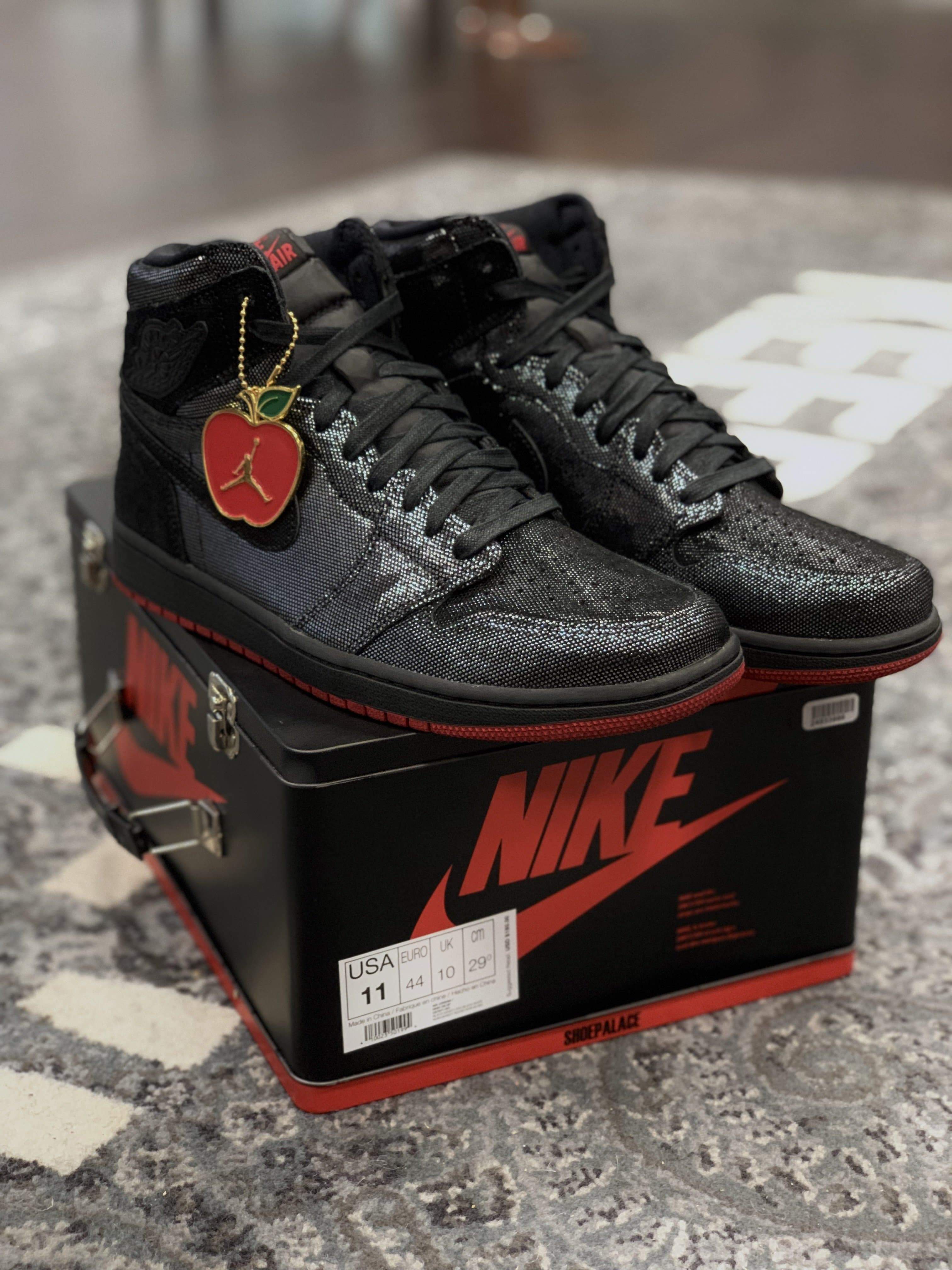 Air Jordan 1 Retro SP “Gina” Special Box