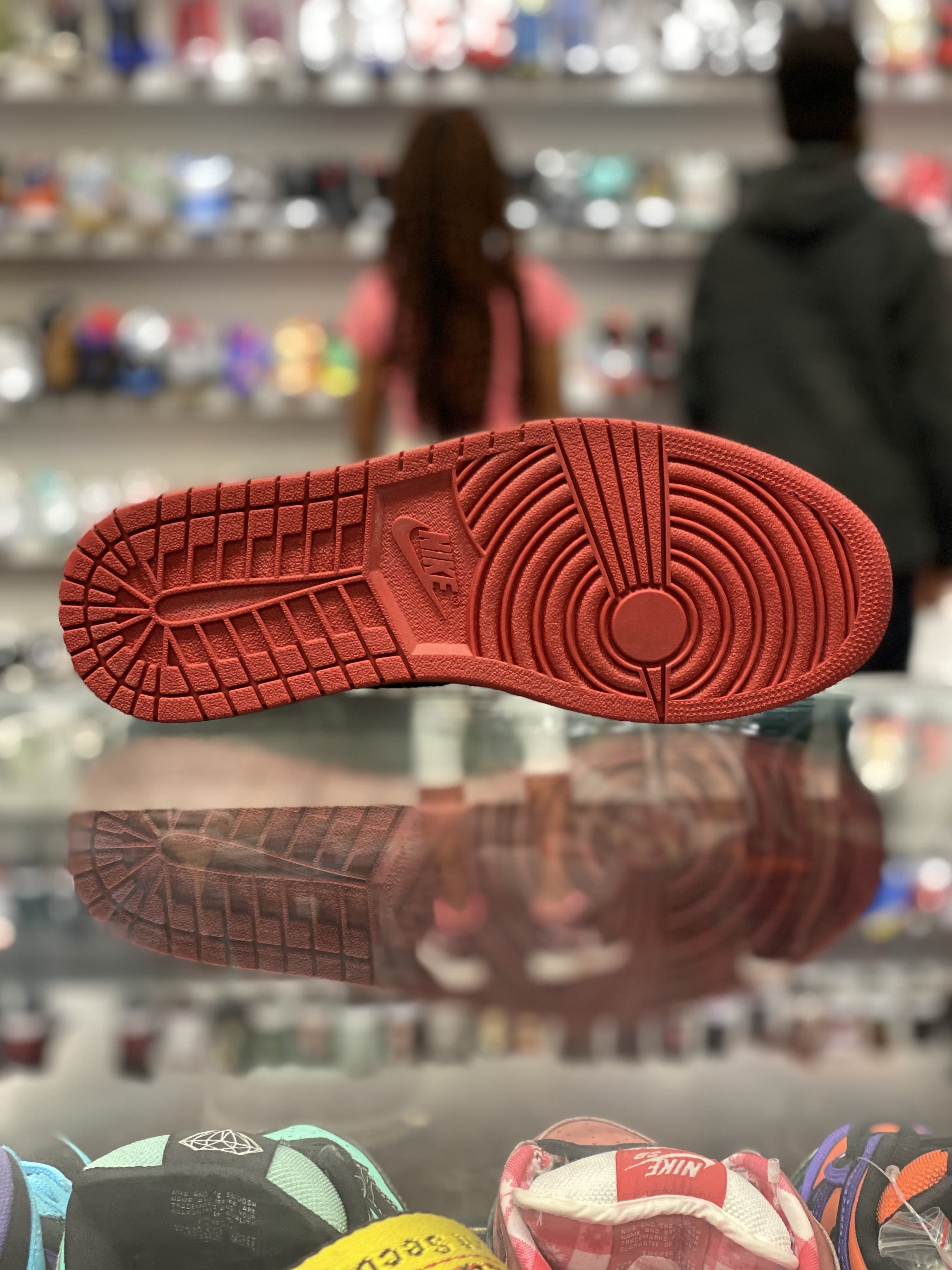 Air Jordan 1 Retro SP “Gina” Special Box