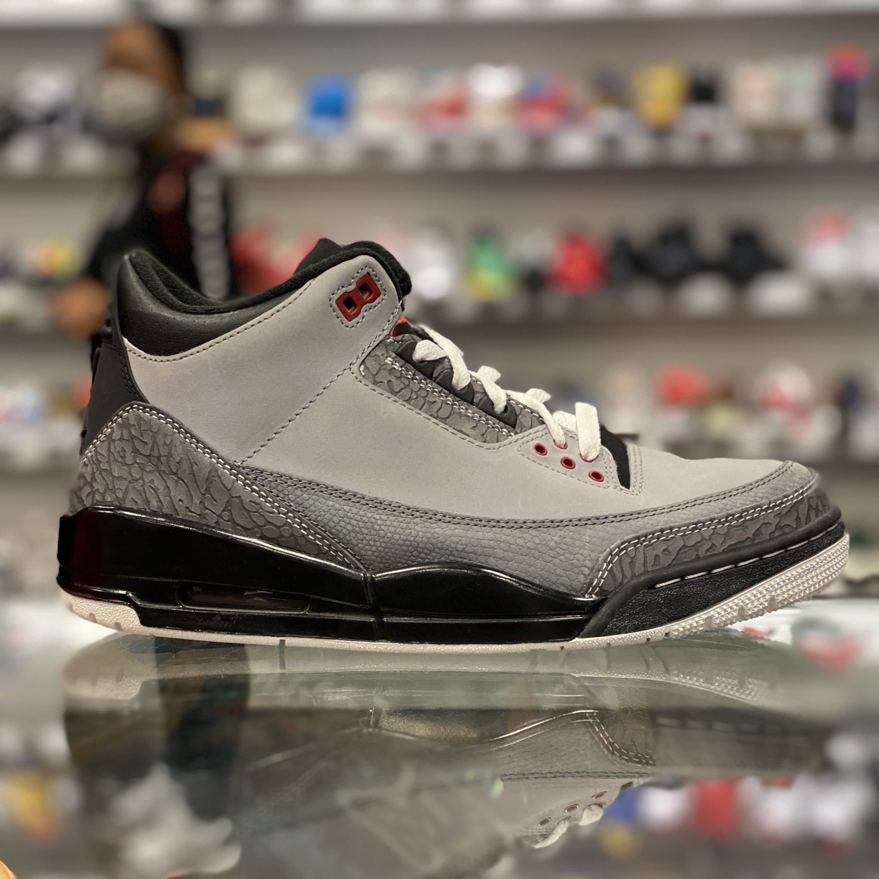 Air Jordan 3 Retro “Stealth”