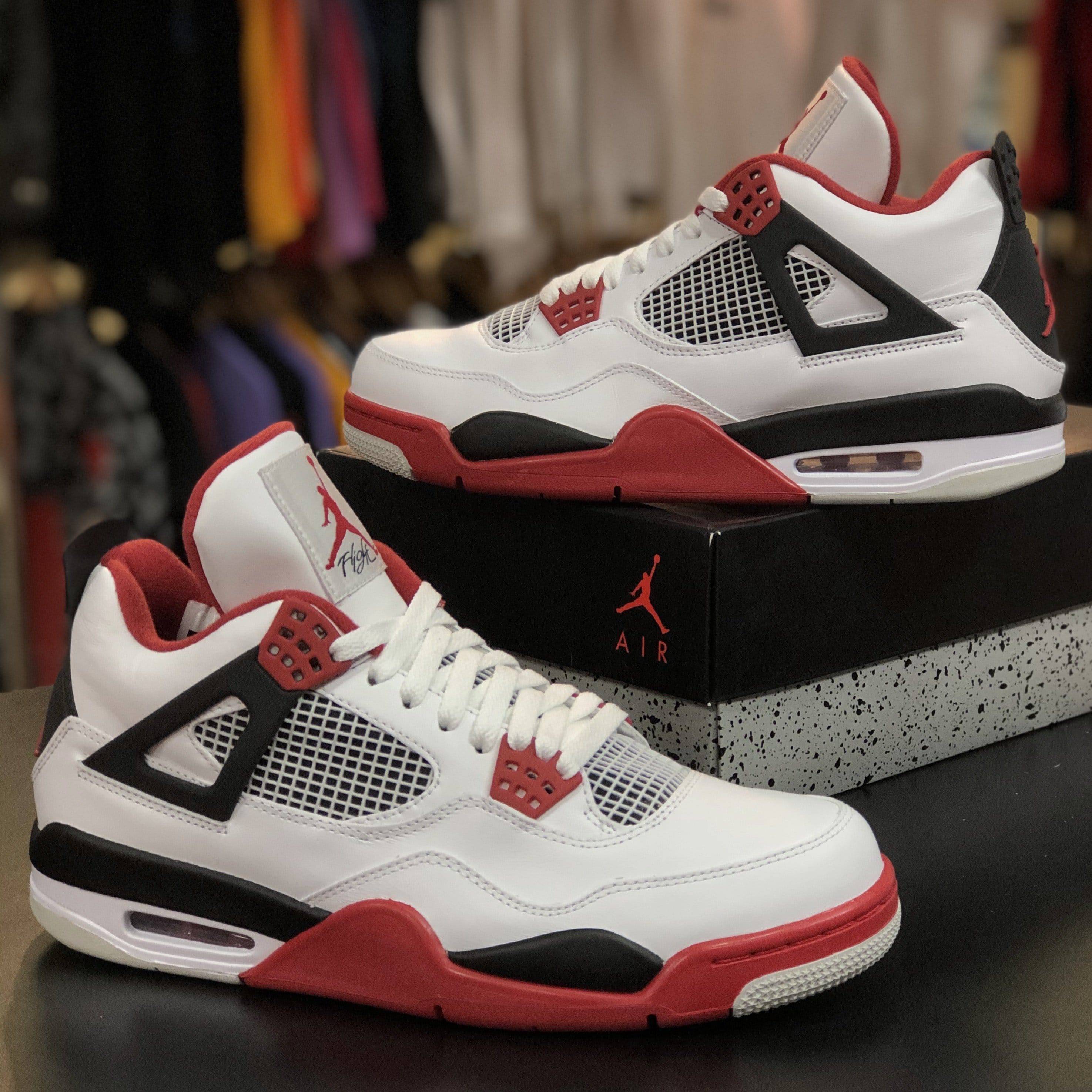 Air Jordan 4 Retro “Fire Red”