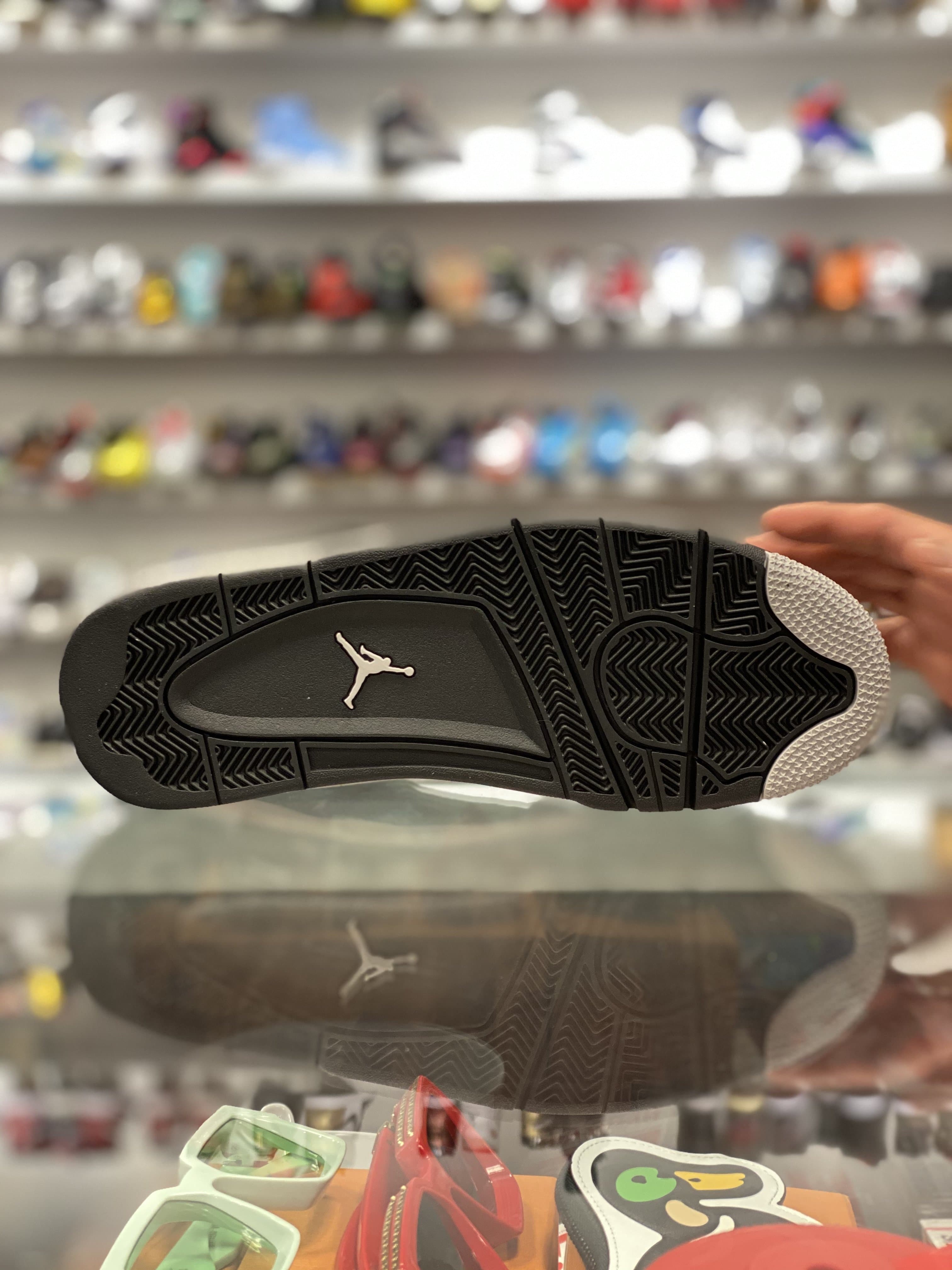 Air Jordan 4 Retro “Oreo”