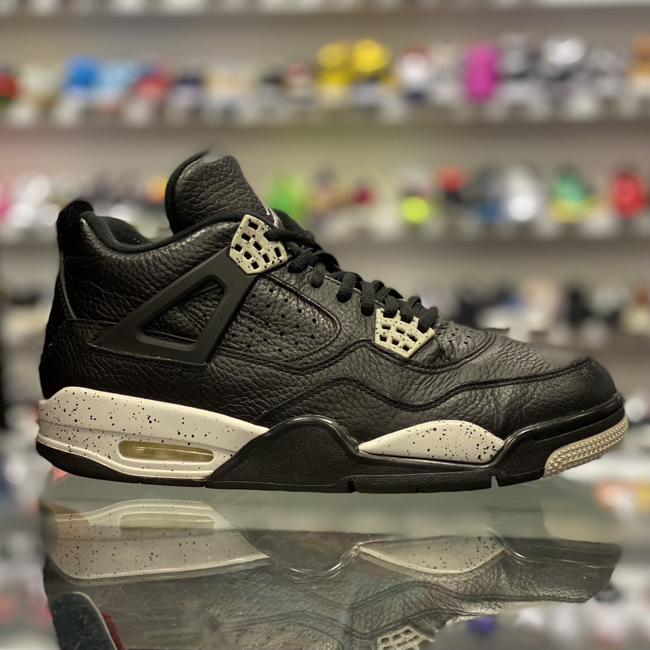 Air Jordan 4 Retro “Oreo”