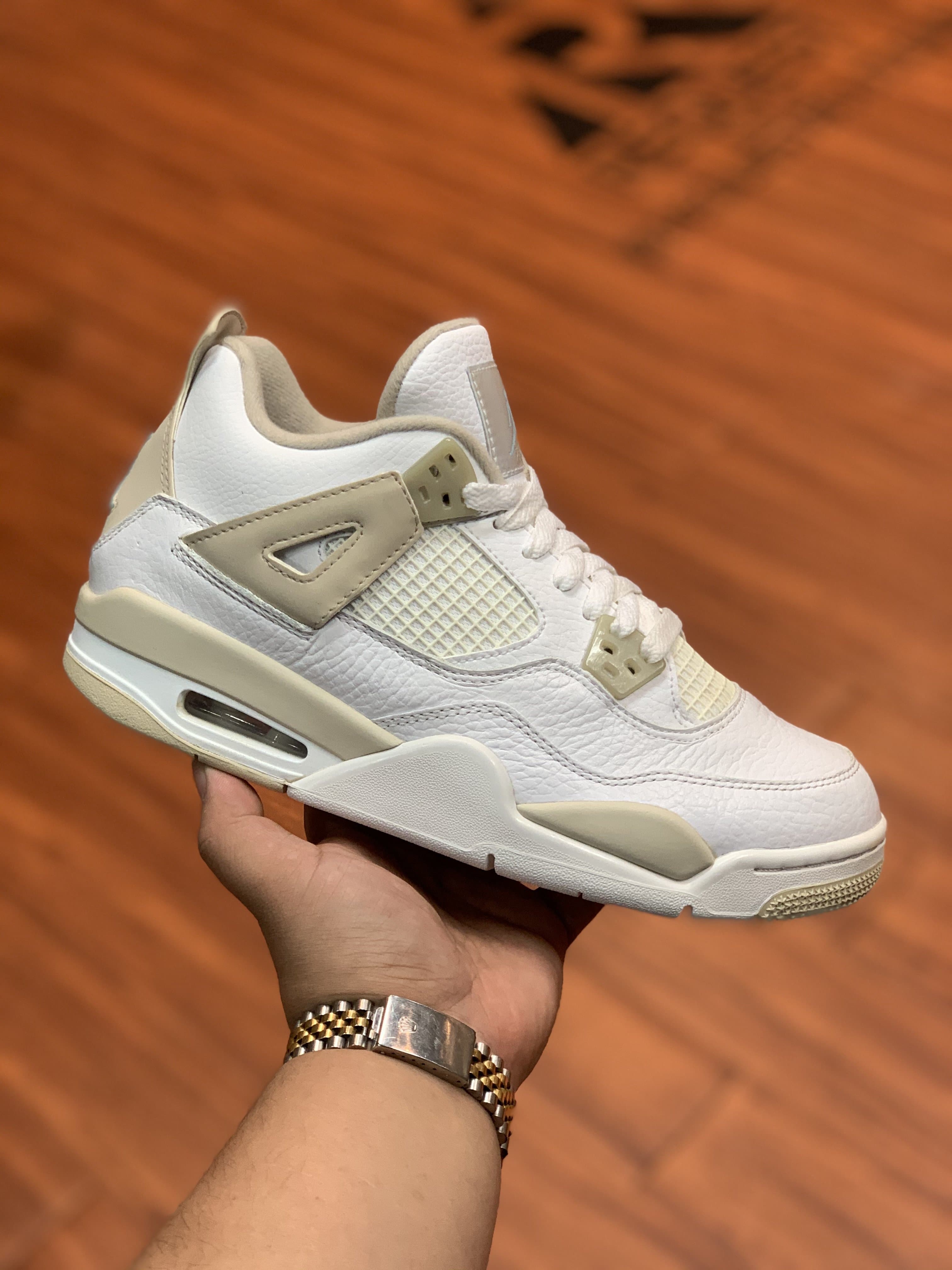 Air Jordan 4 Retro “Sand 2017”