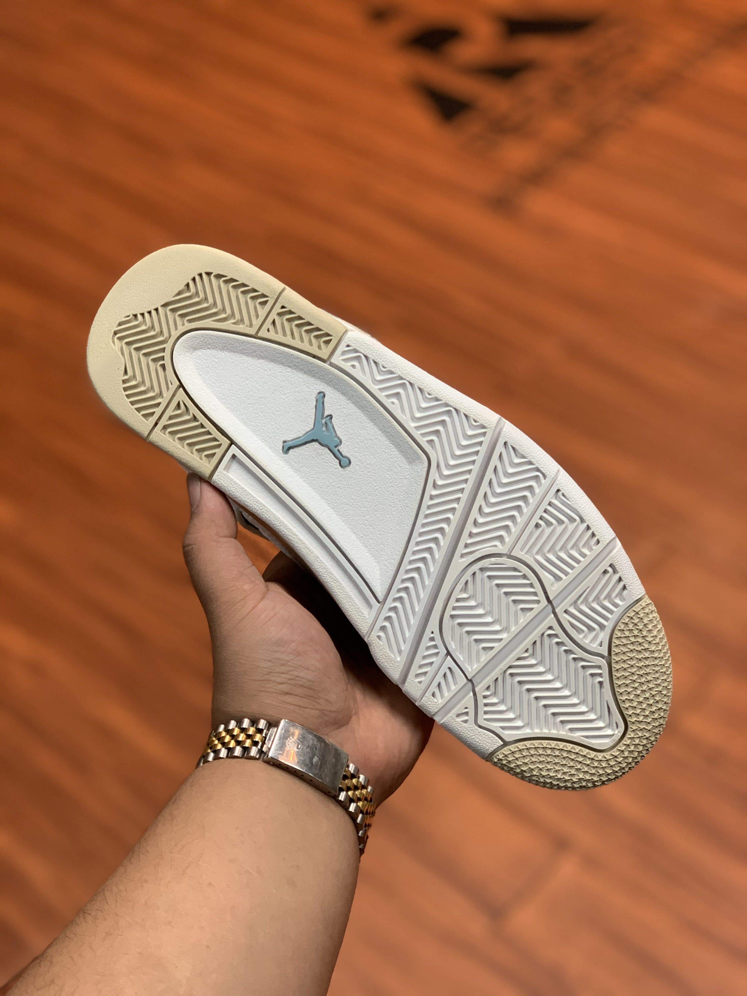 Air Jordan 4 Retro “Sand 2017”