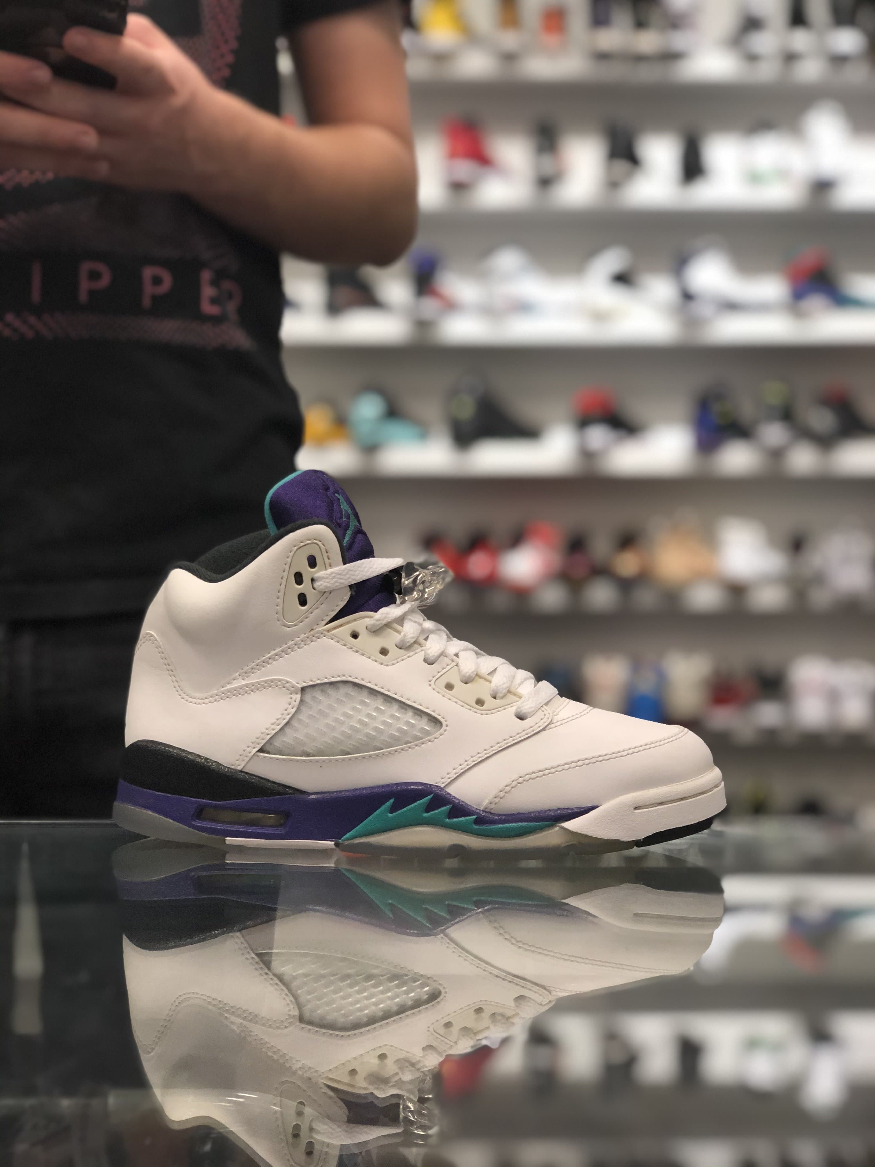 Air Jordan 5 Retro “Grape”