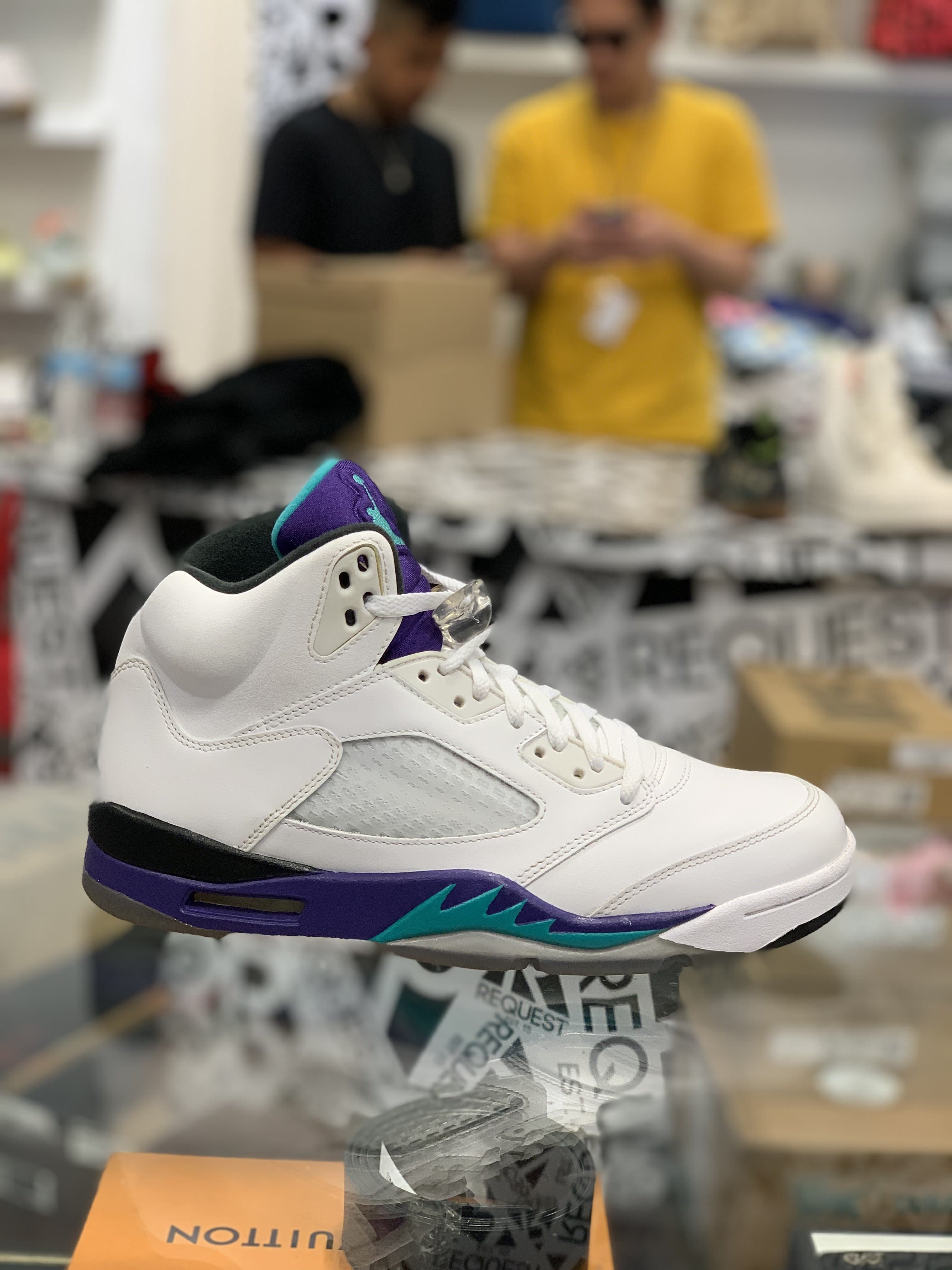 Air Jordan 5 Retro “Grape”
