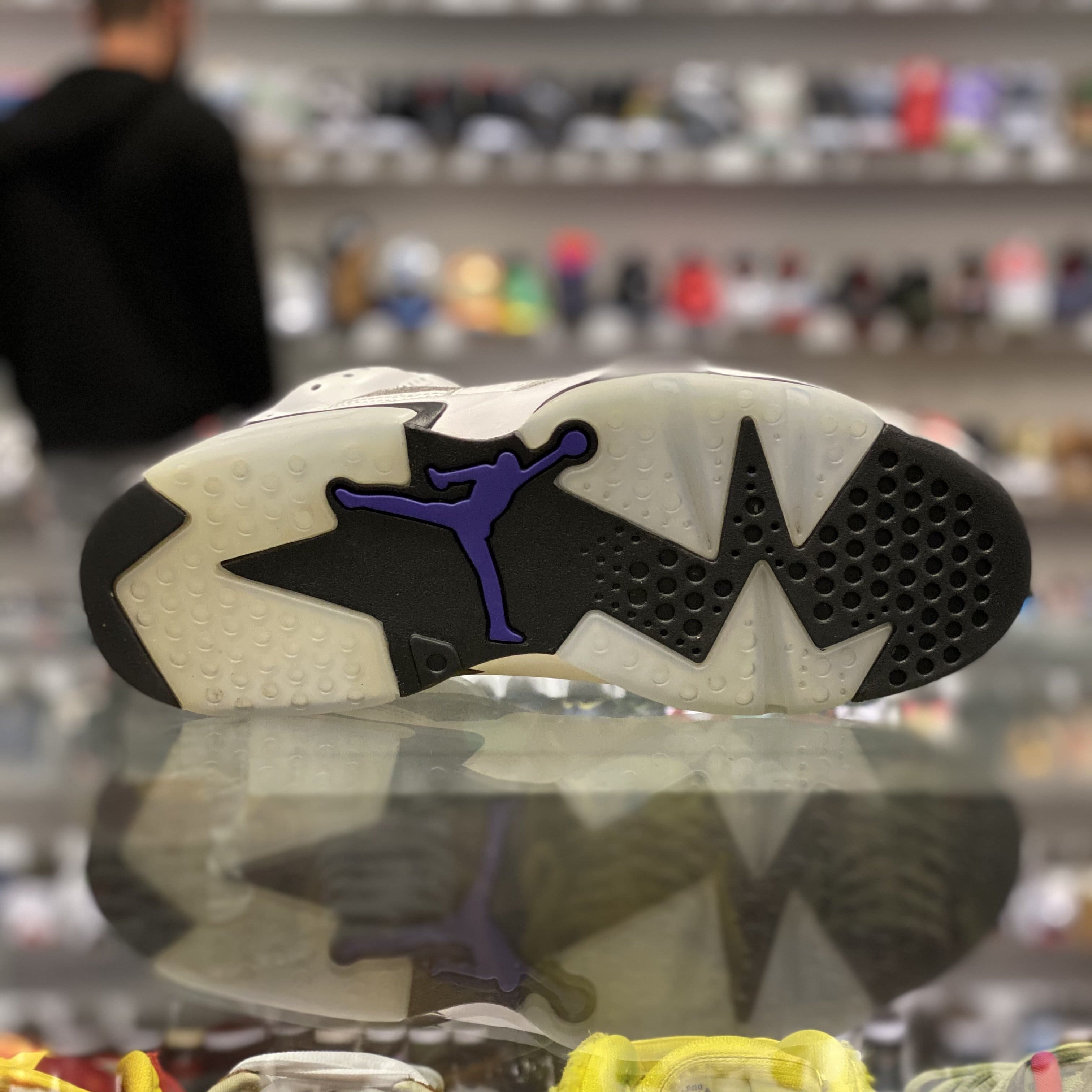 Air Jordan 6 Retro “Flight Nostalgia”