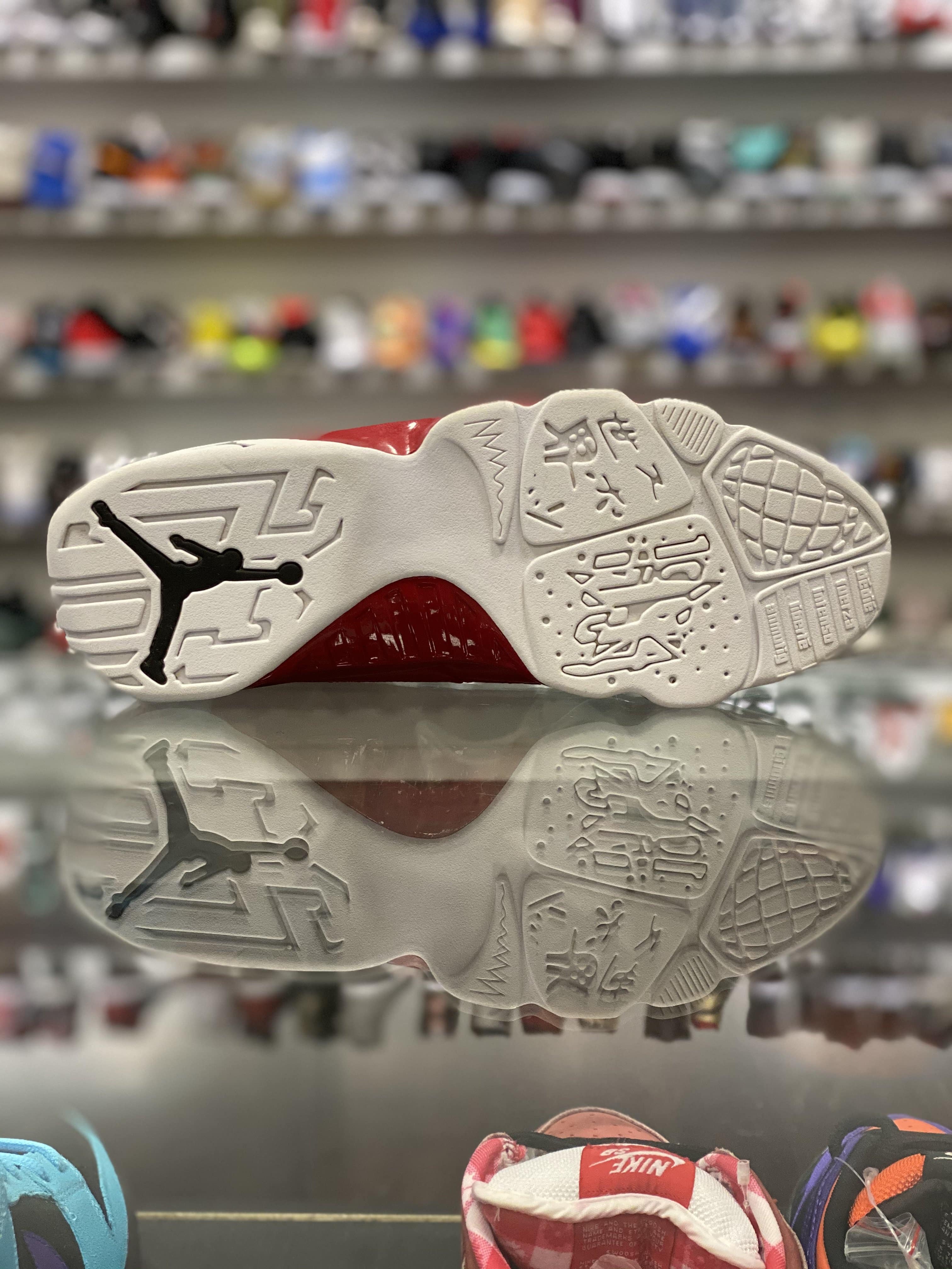 Air Jordan 9 Retro “White Gym Red”