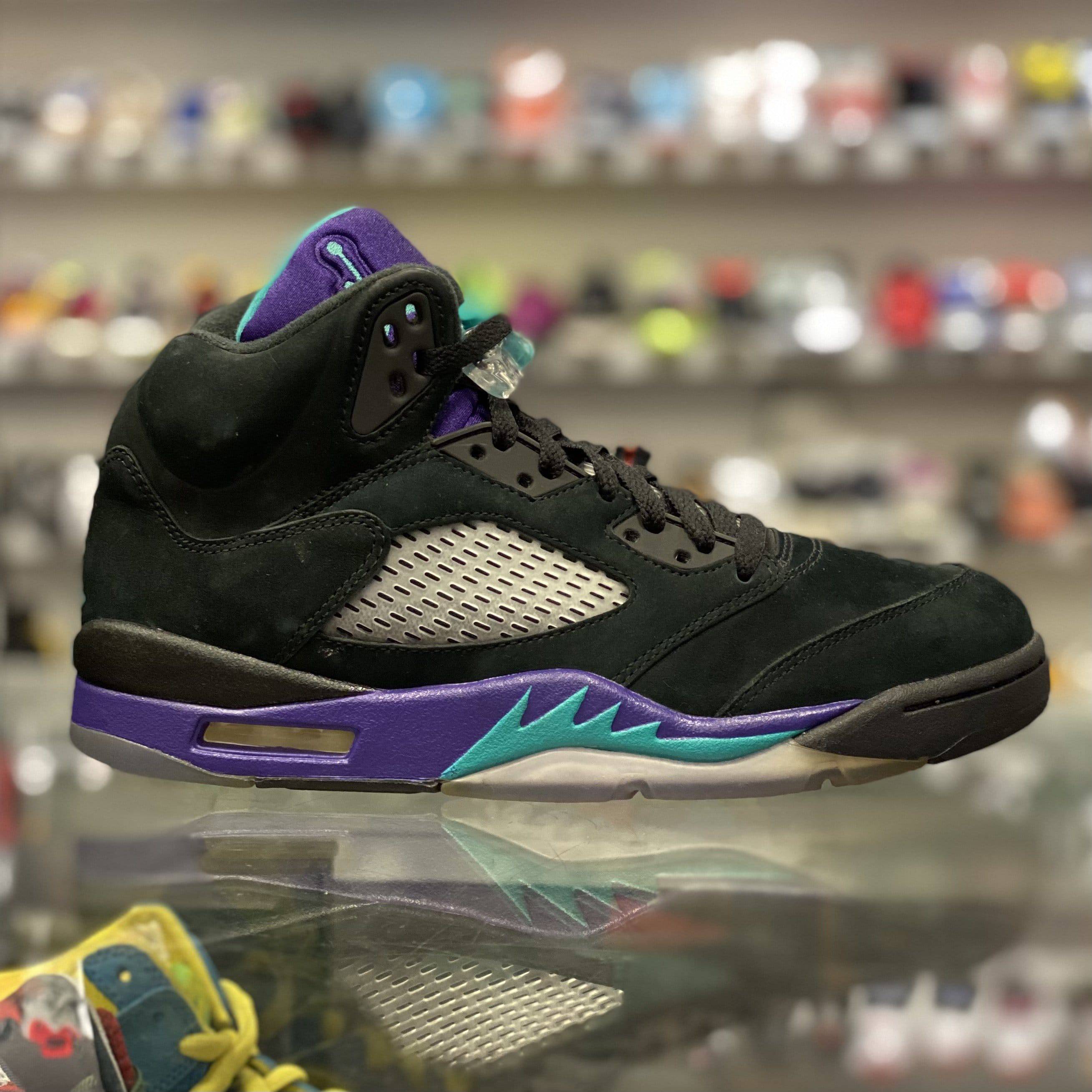Air Jordan Retro 5 “Black Grape”