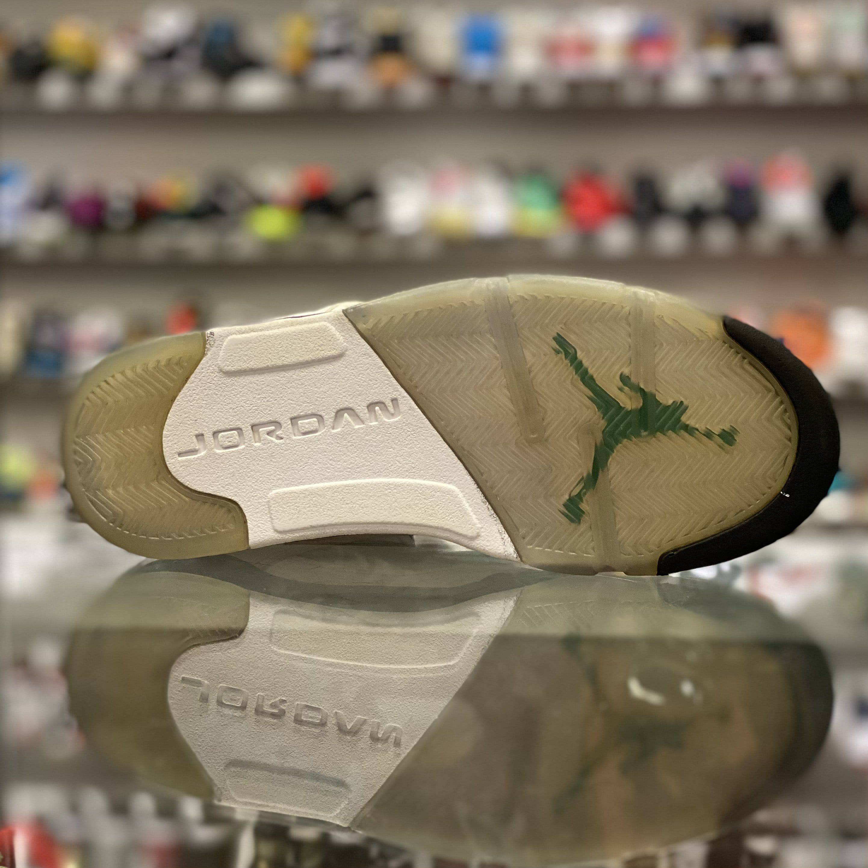 Air Jordan Retro 5 “Grape 2013”