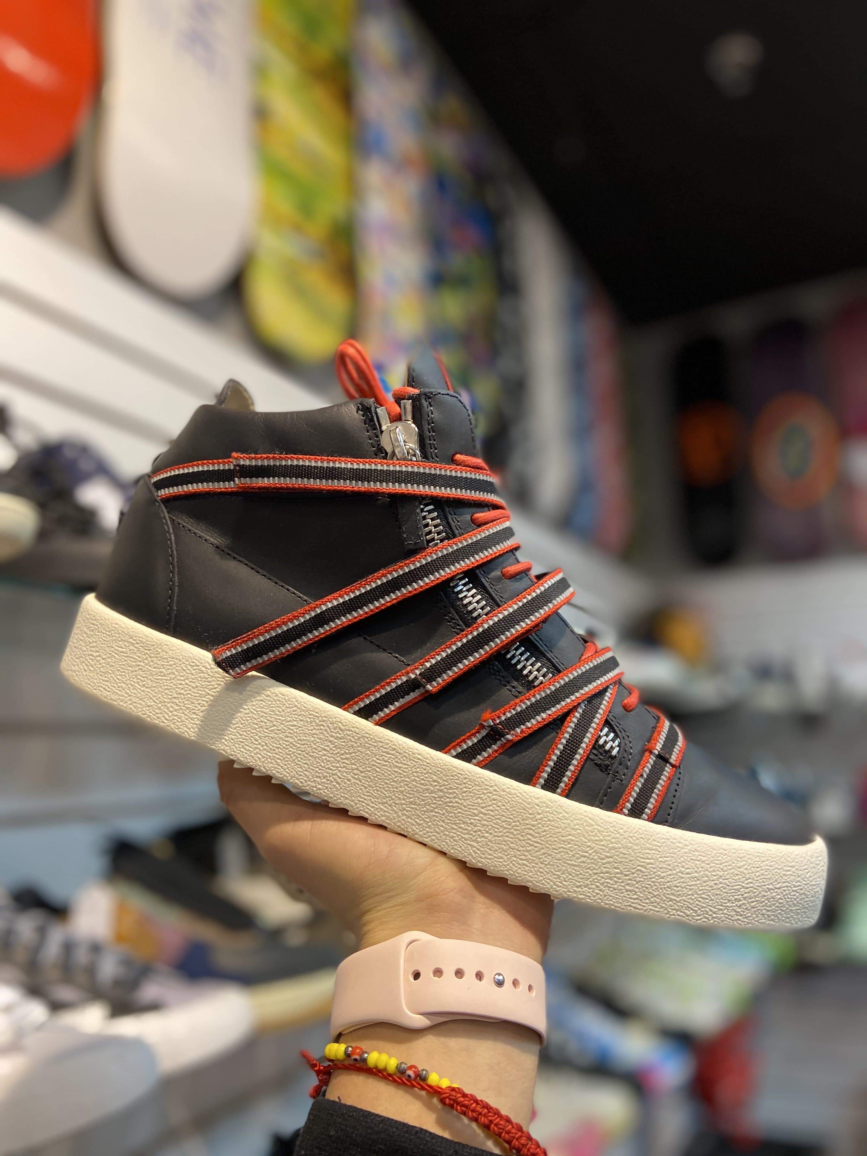 Giuseppe High “Black and Red”