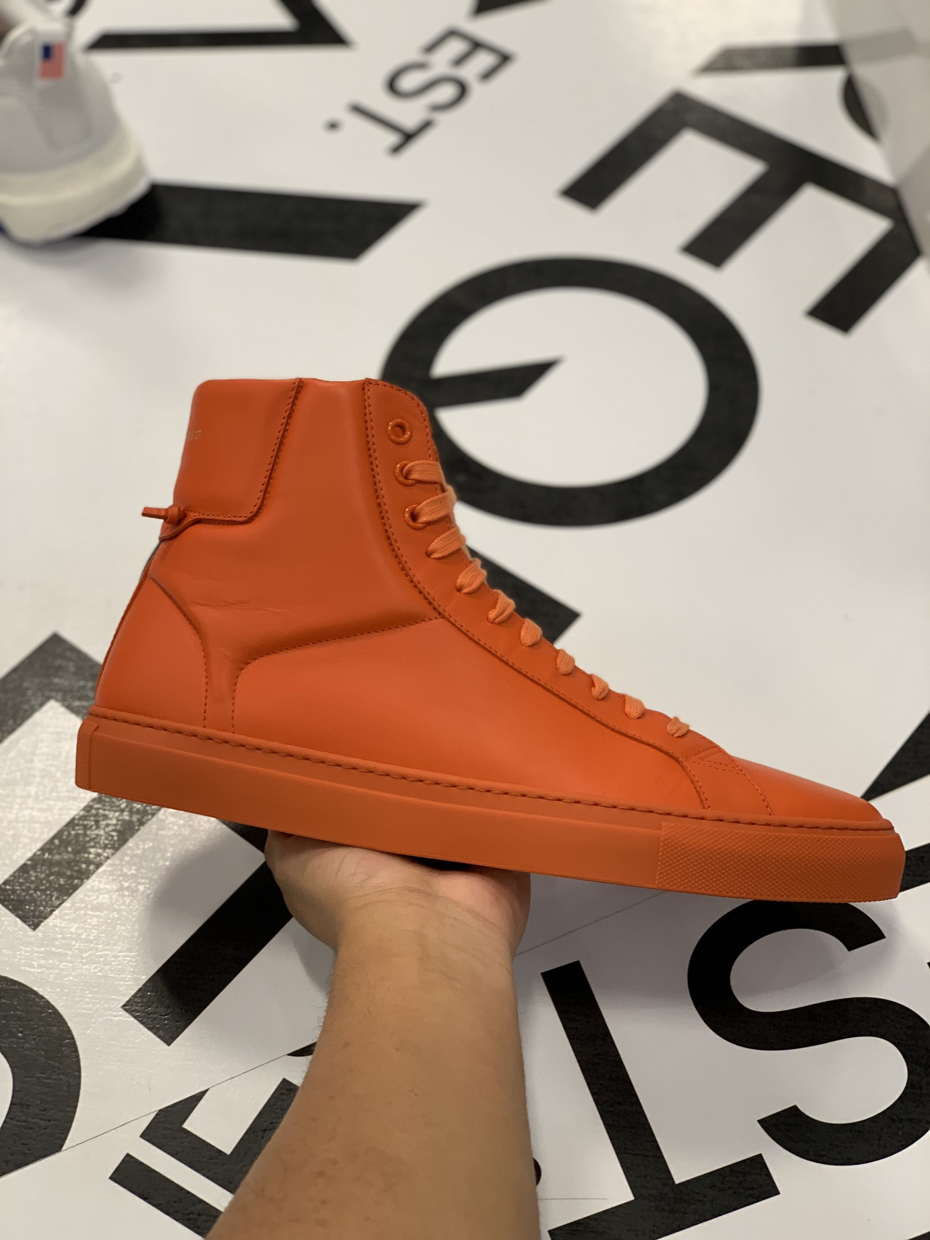 Givenchy High “Orange”