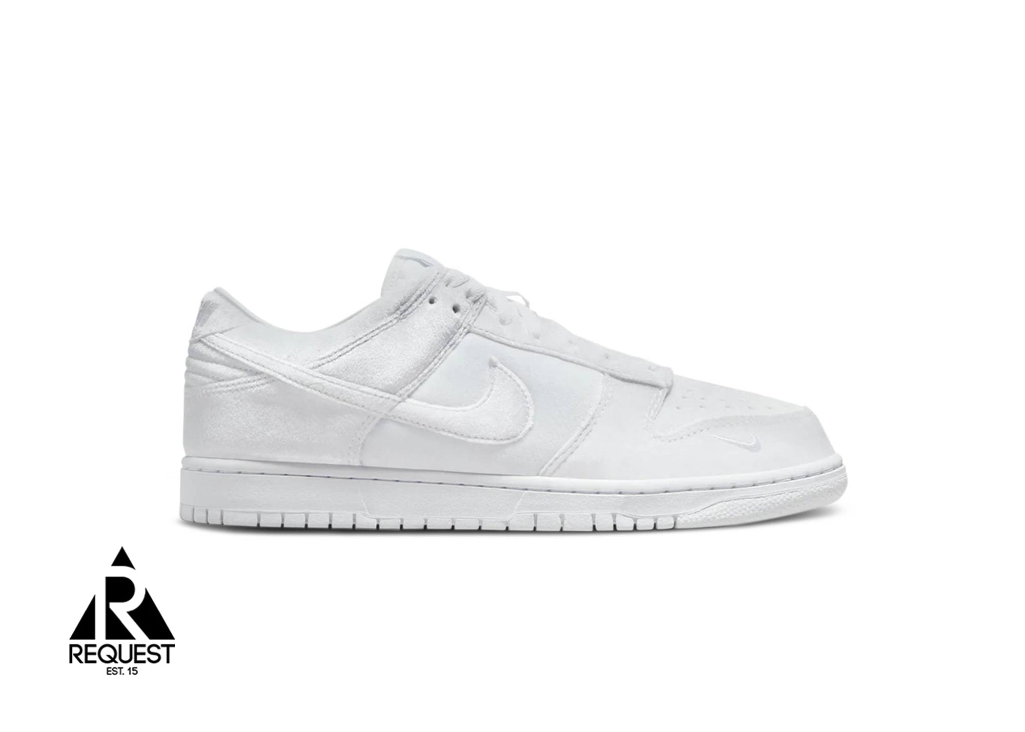 Nike Dunk Low "Dover Street Market Triple White Velvet"