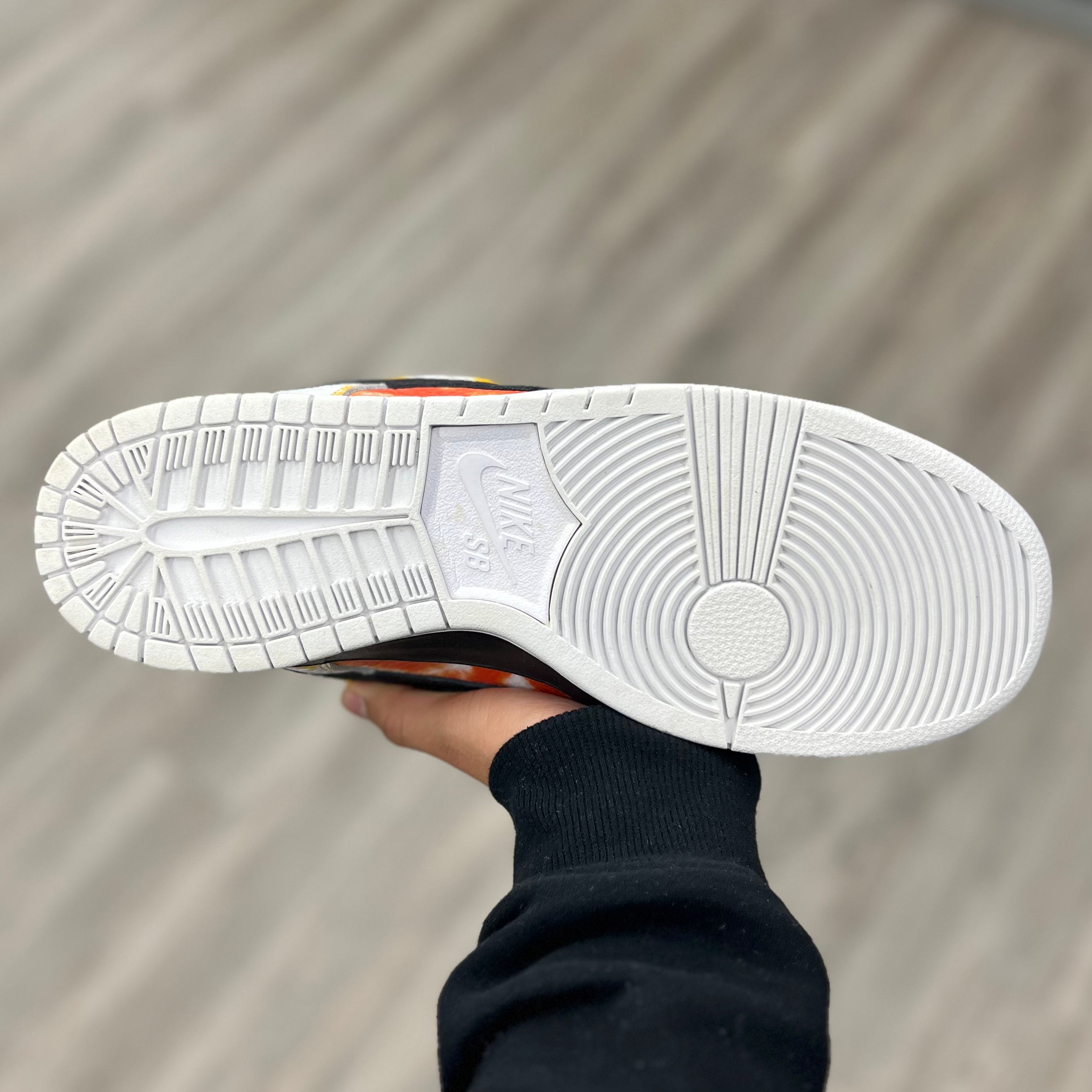 Nike Sb Dunk Low Ray Gun “Tie-Dye Black”