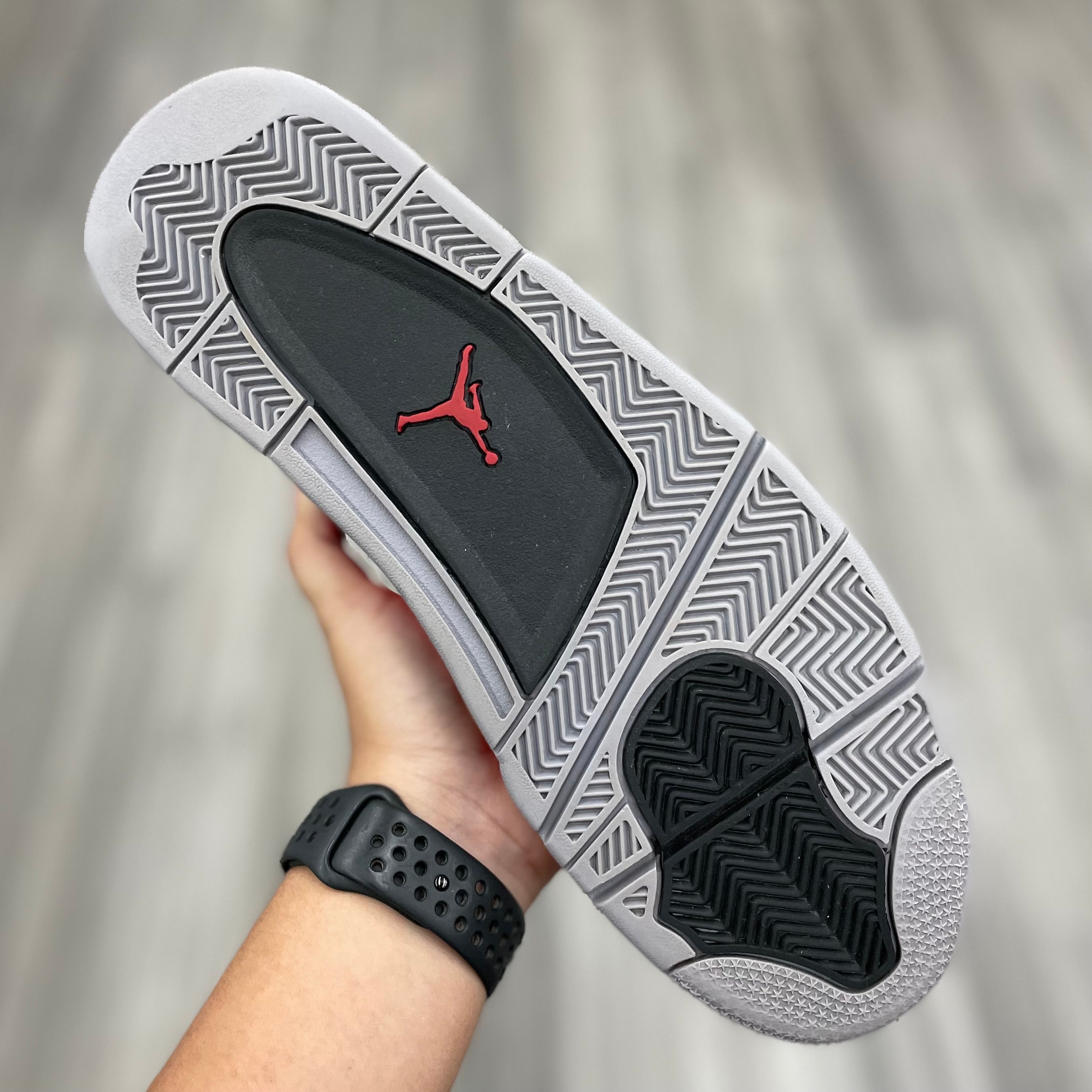 Air Jordan 4 Retro “Toro”