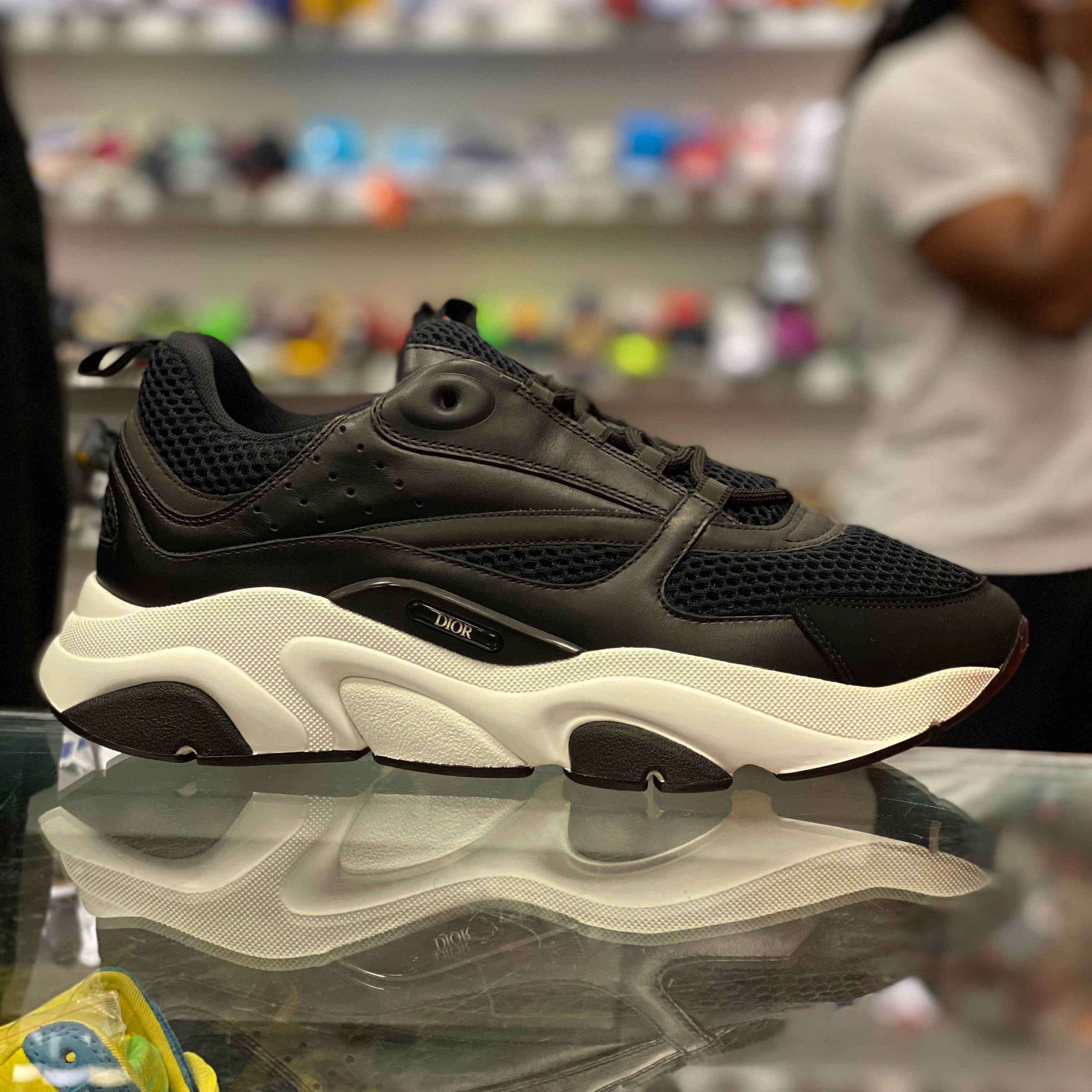 Dior B22 “Black”