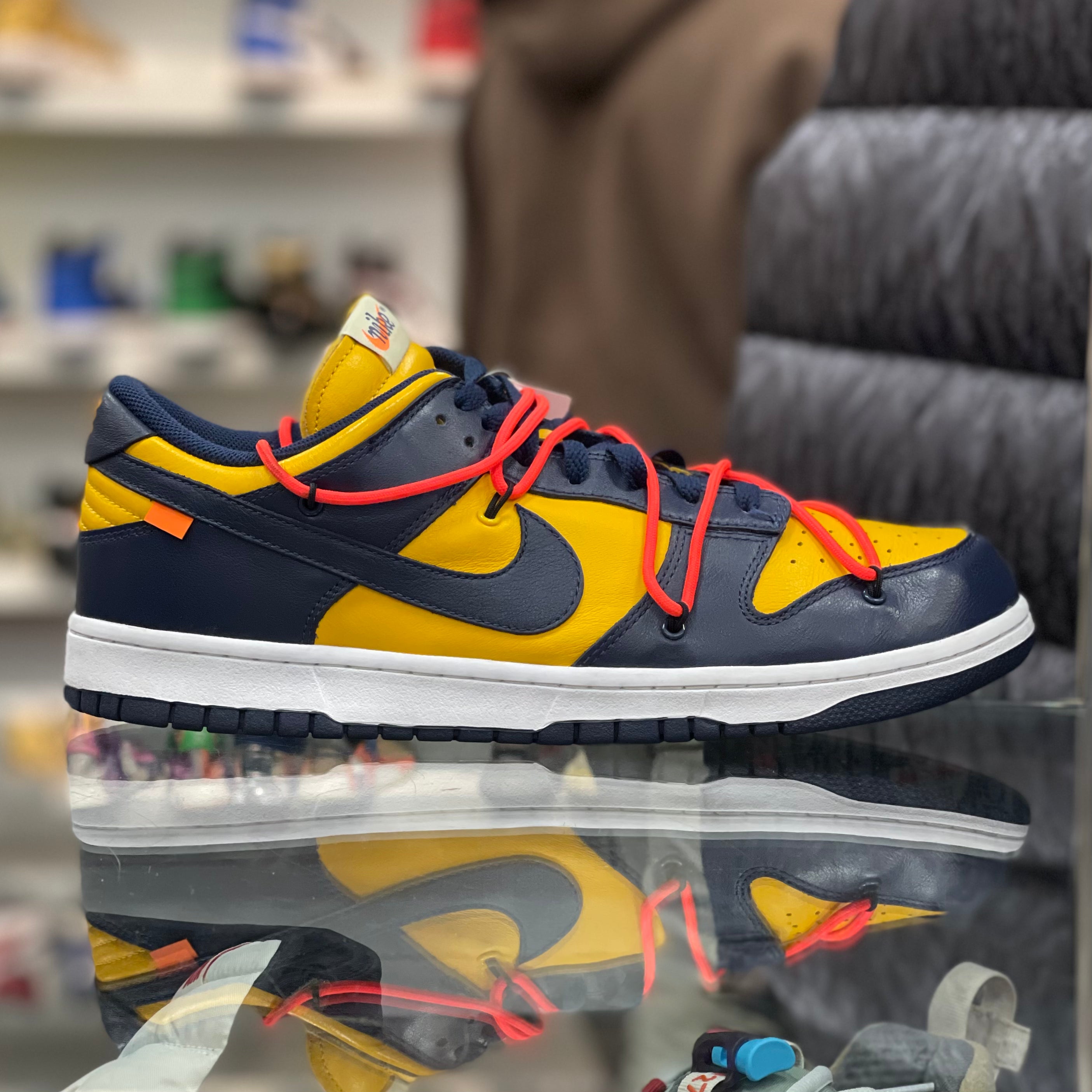 Nike Dunk Low “Off-White University Gold Midnight Navy”