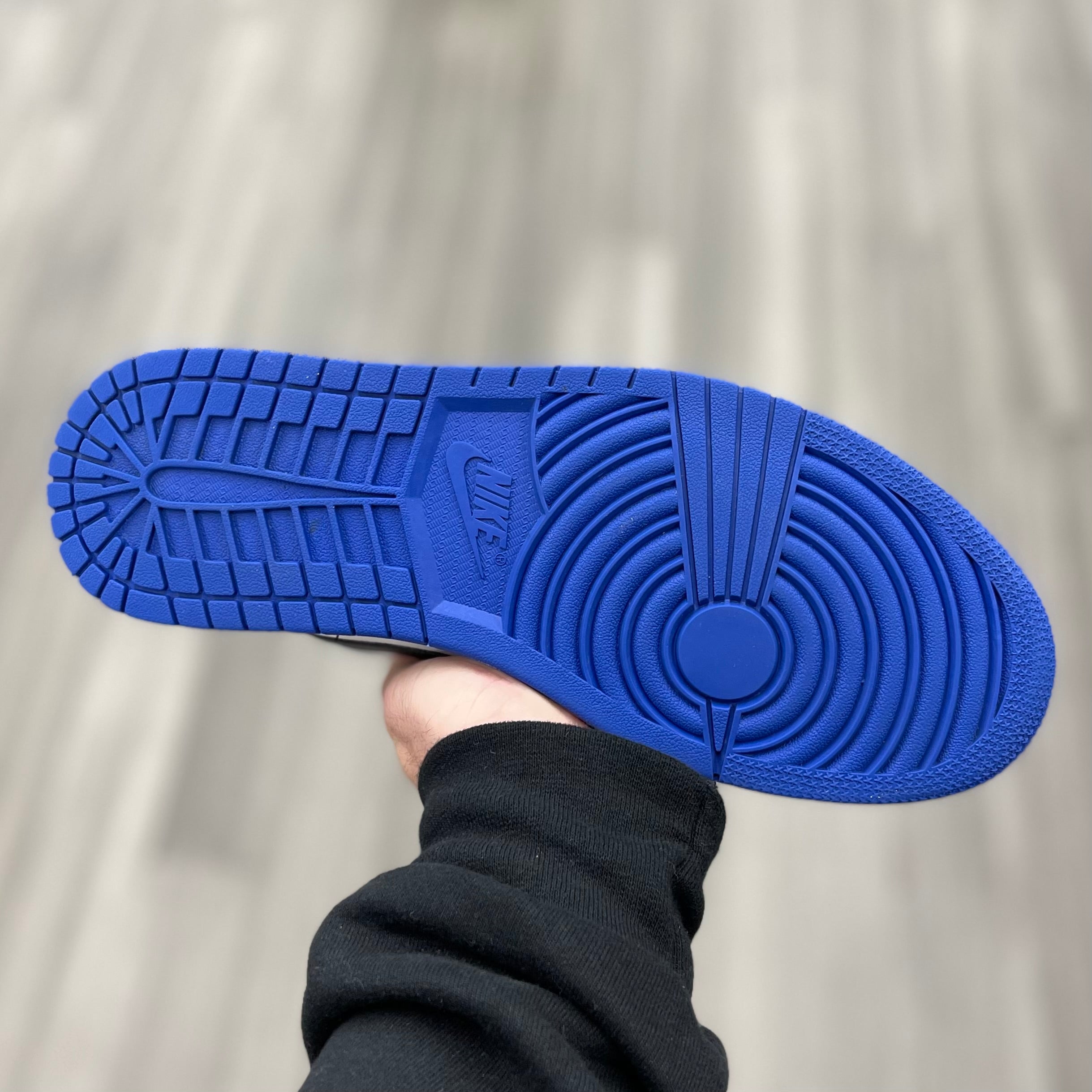 Air Jordan 1 Retro Low “Royal Toe”