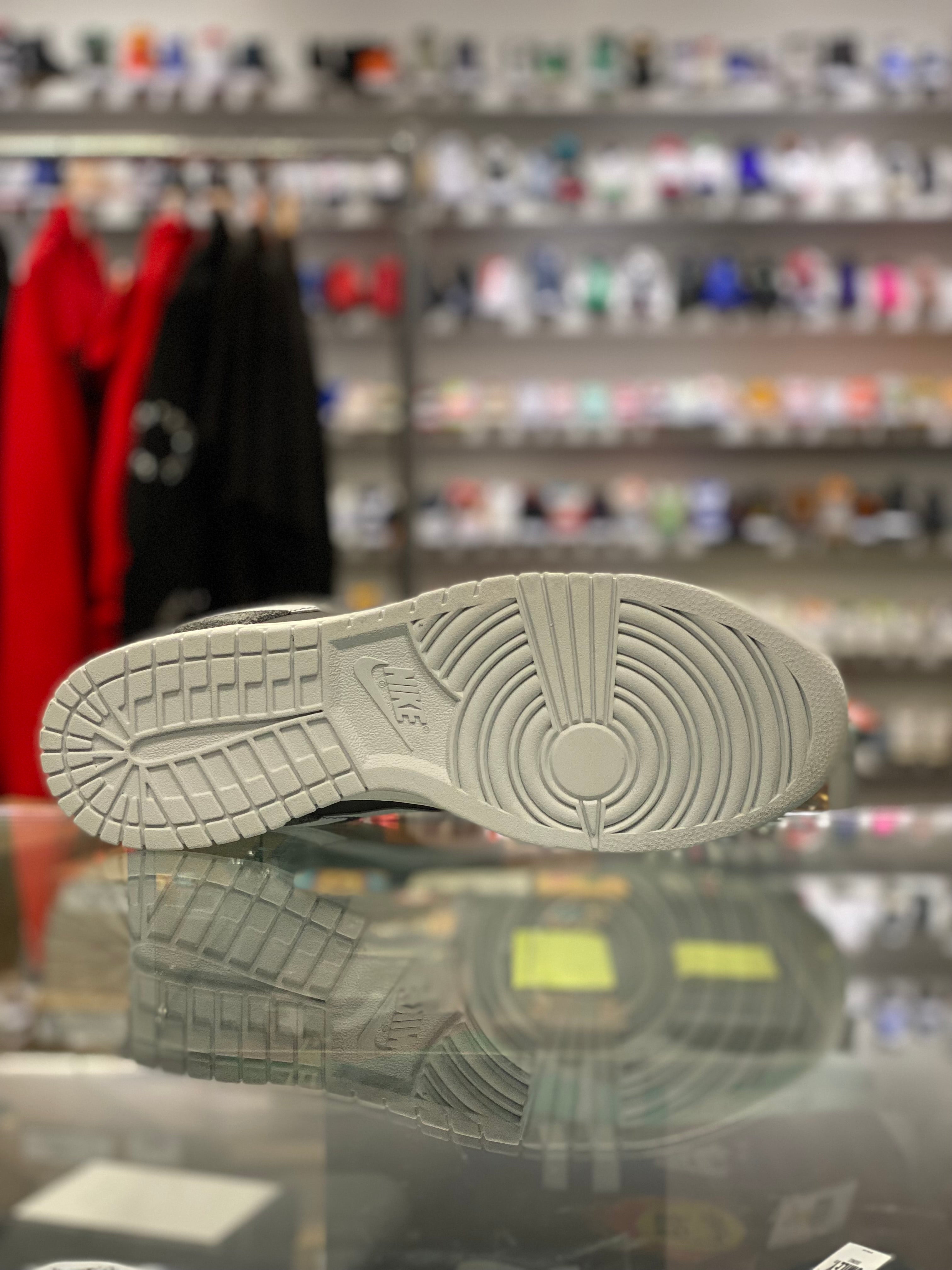 Nike Dunk Low Retro “Animal Pack Zebra”