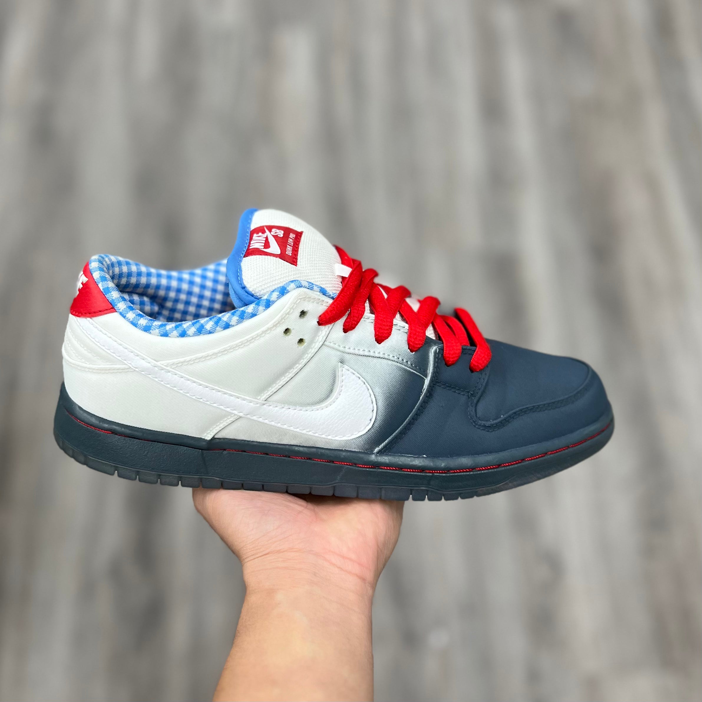 Nike SB Dunk Low “Dorothy”