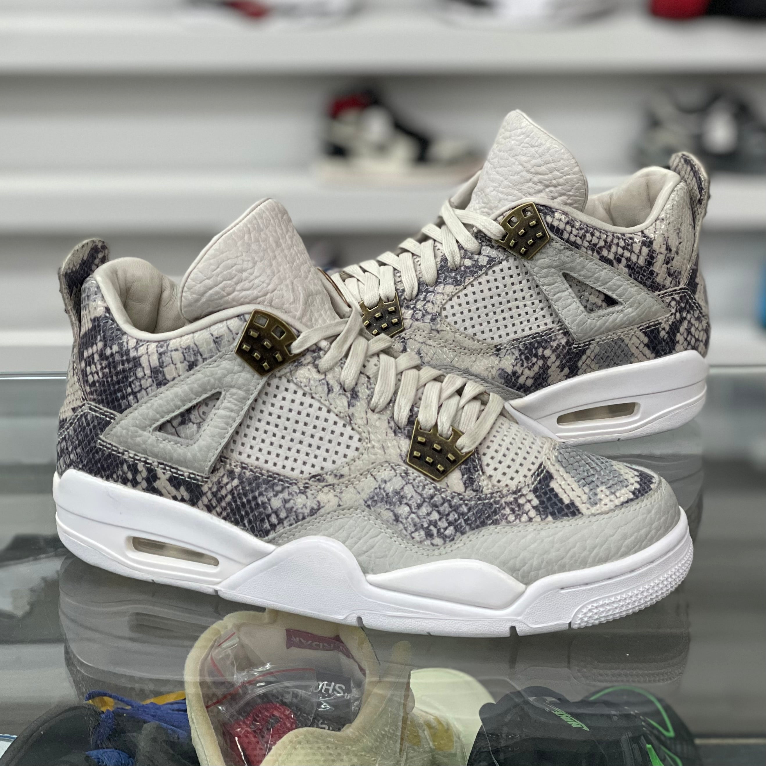 Air Jordan 4 Retro “Snakeskin”