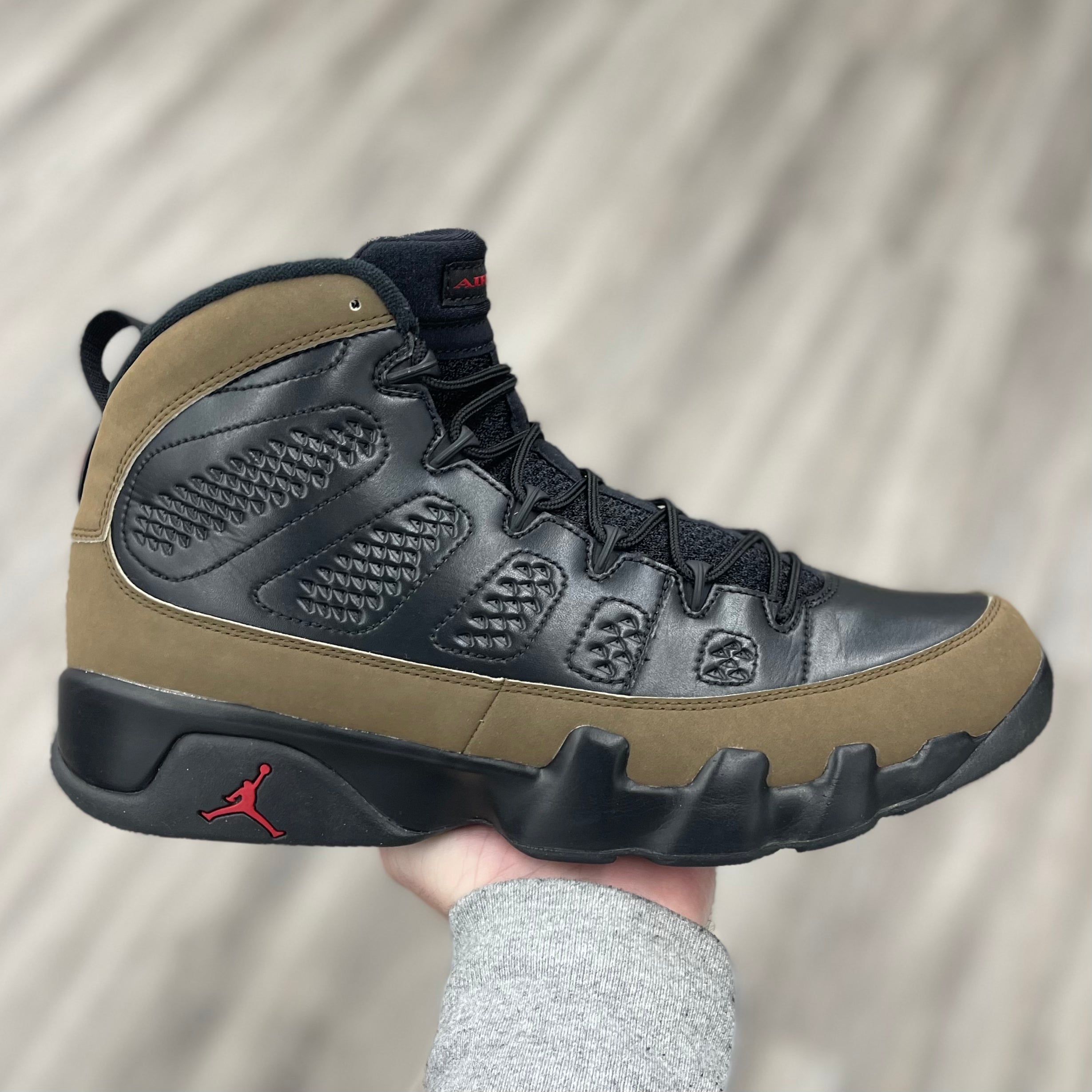 Air Jordan 9 Retro “Olive”