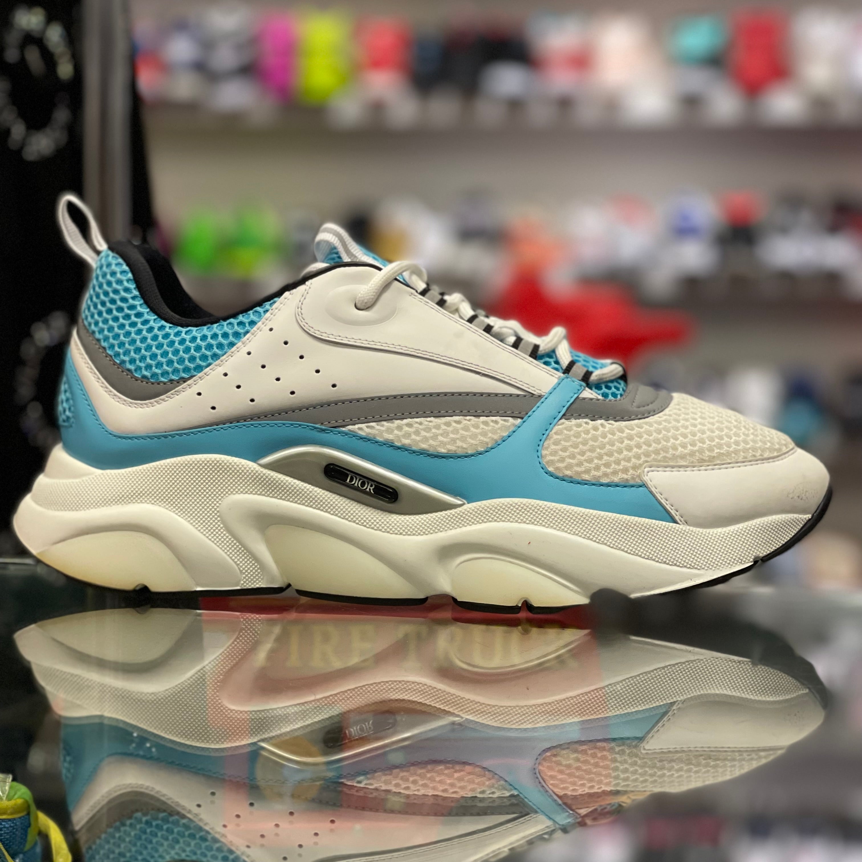 Dior B22 “Light Blue White”
