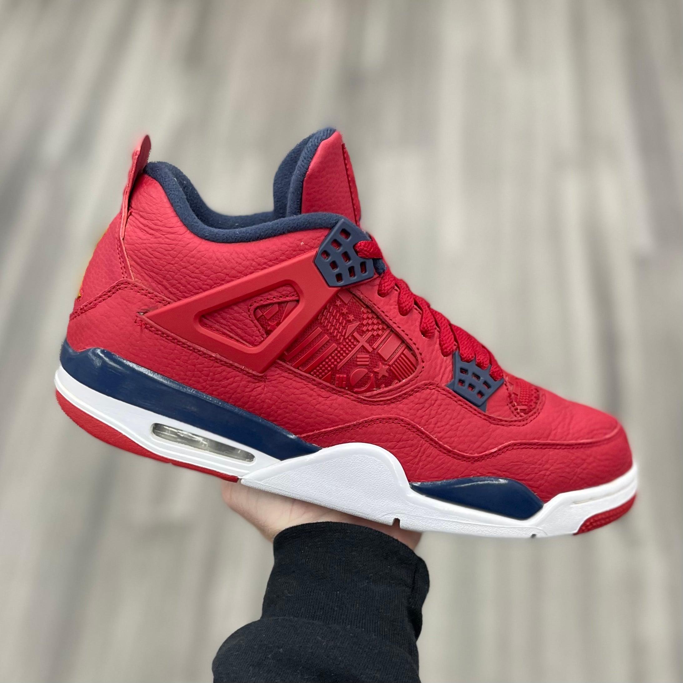 Air Jordan 4 Retro “Fiba”