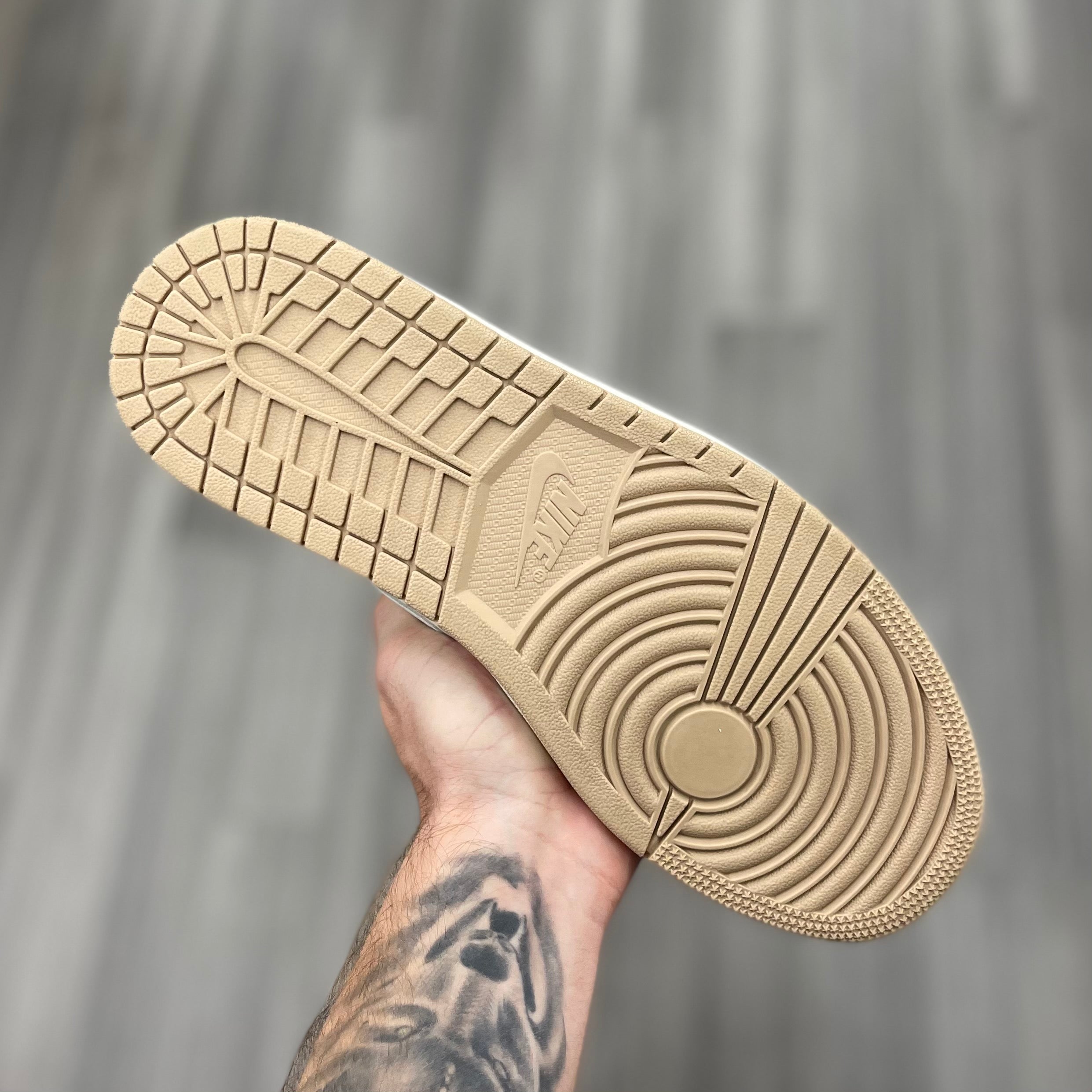 Air Jordan 1 Retro “Milan”