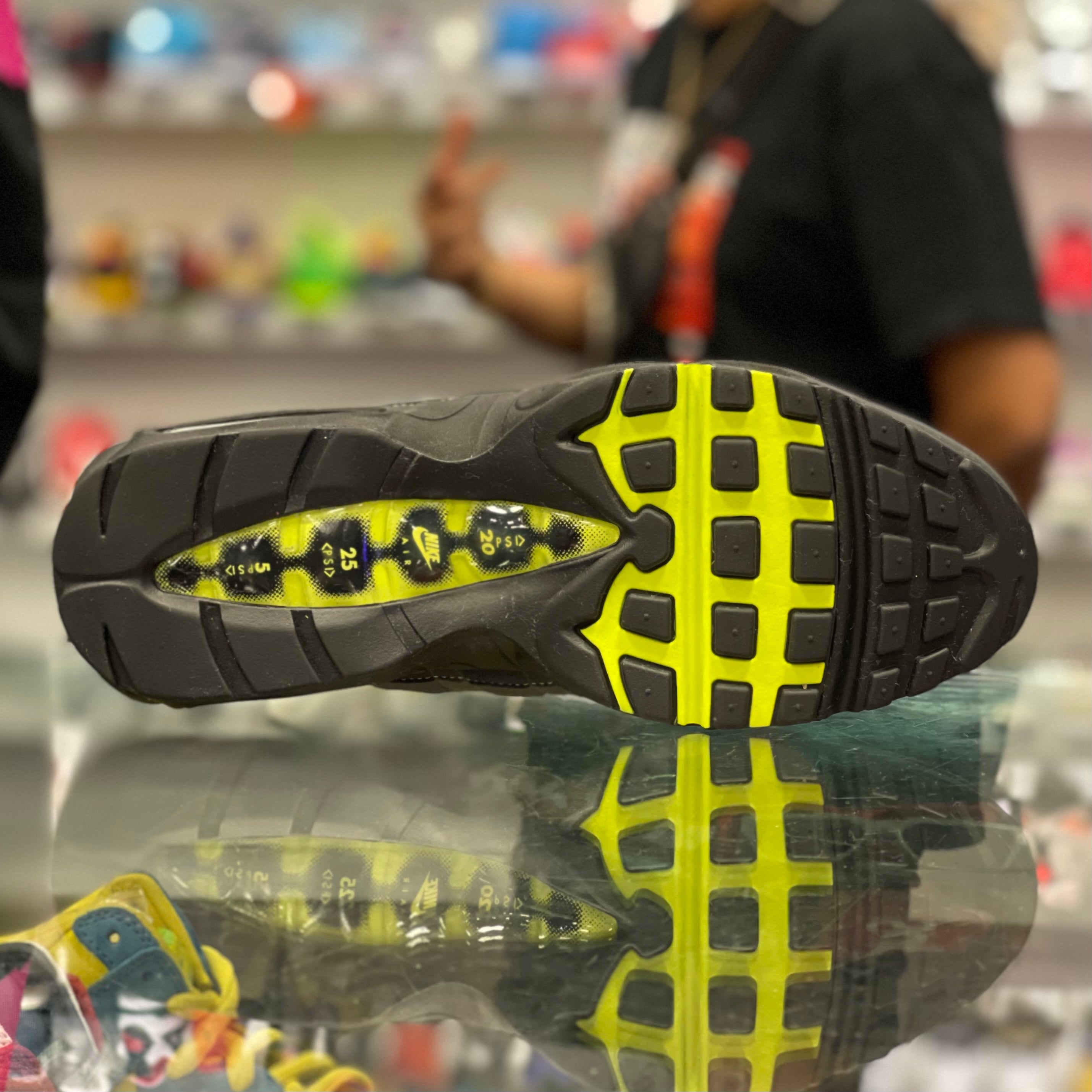 Nike Air Max 95 “OG Neon (2020)”