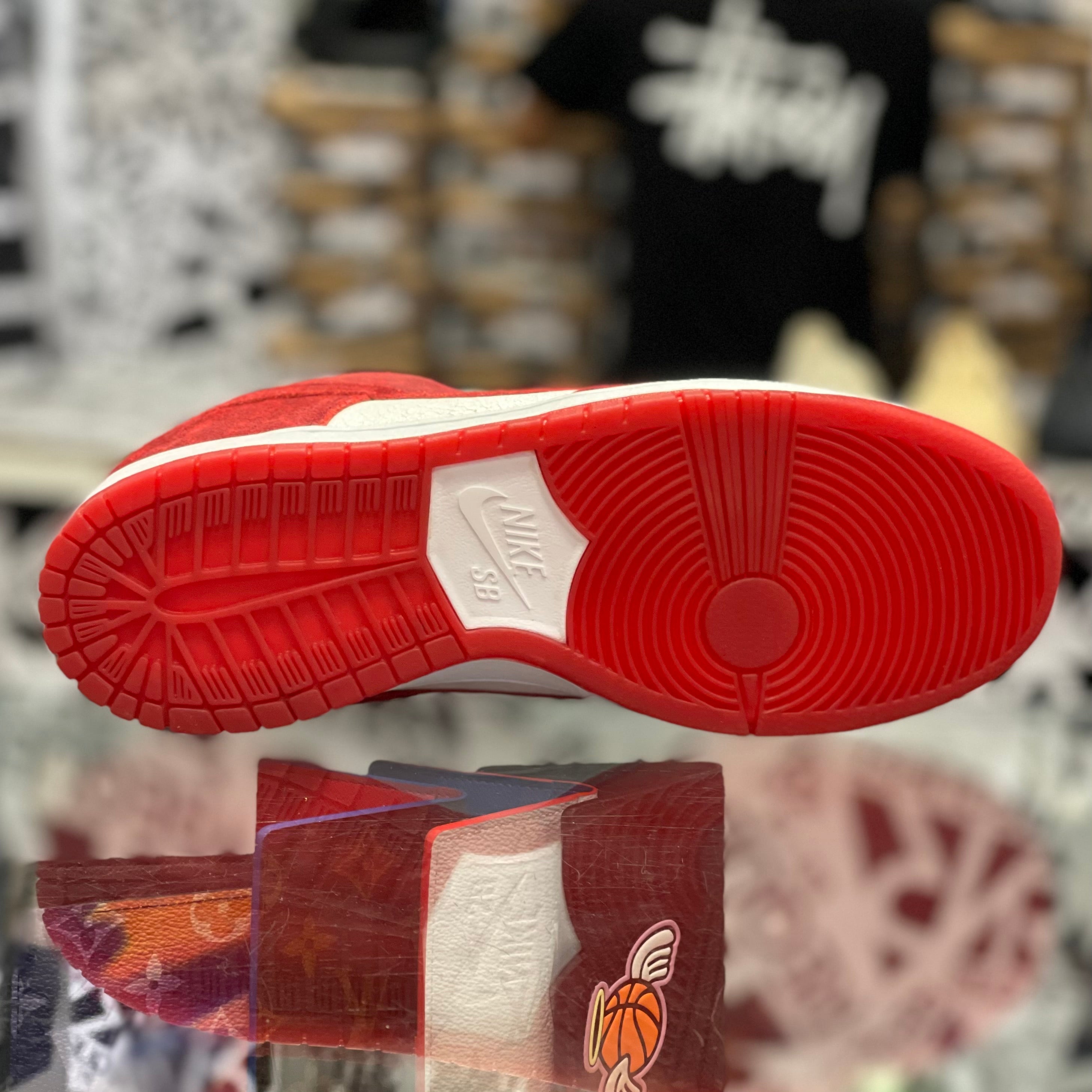 Nike Dunk SB Low “Valentines Day 2014”