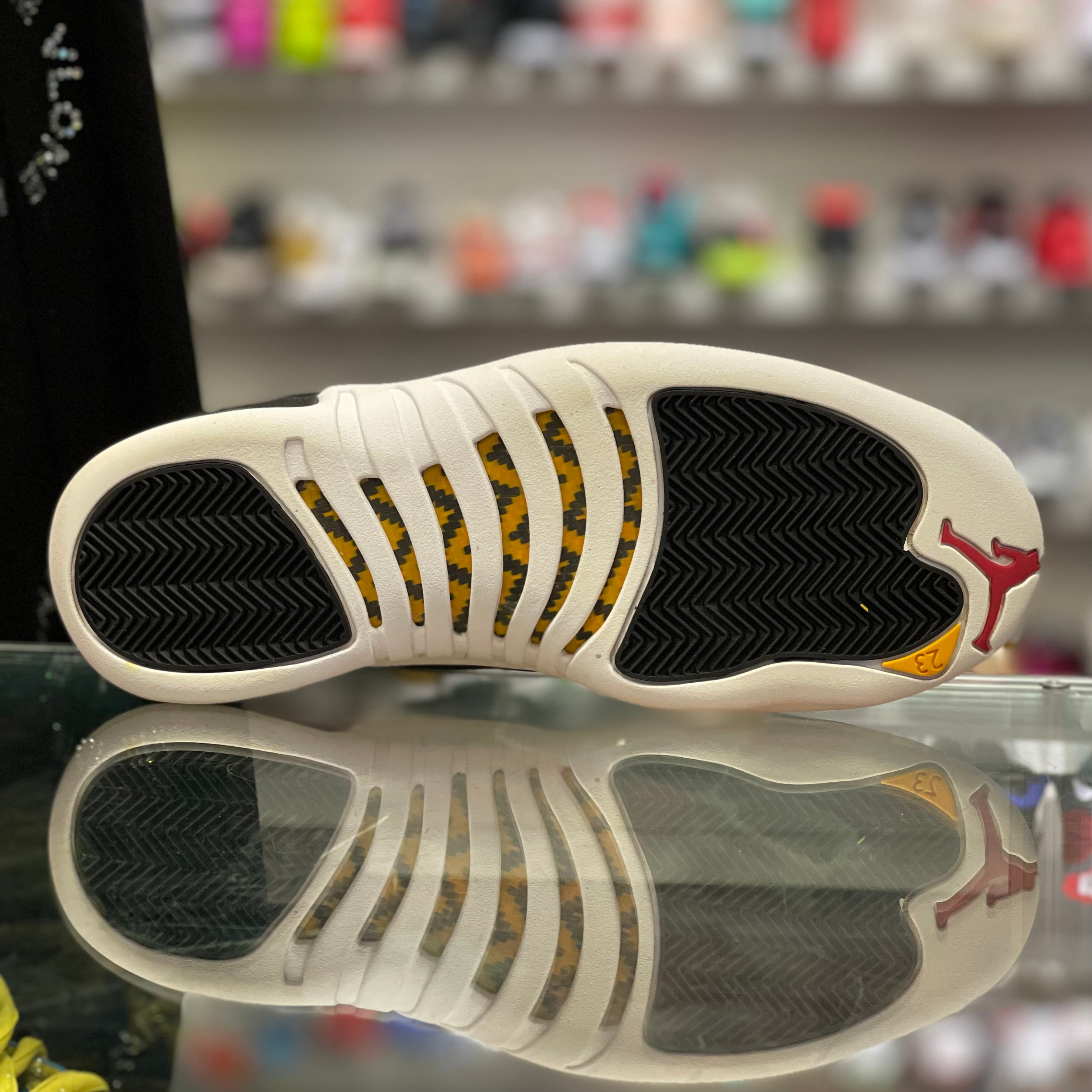 Air Jordan 12 Retro “Reverse Taxi”