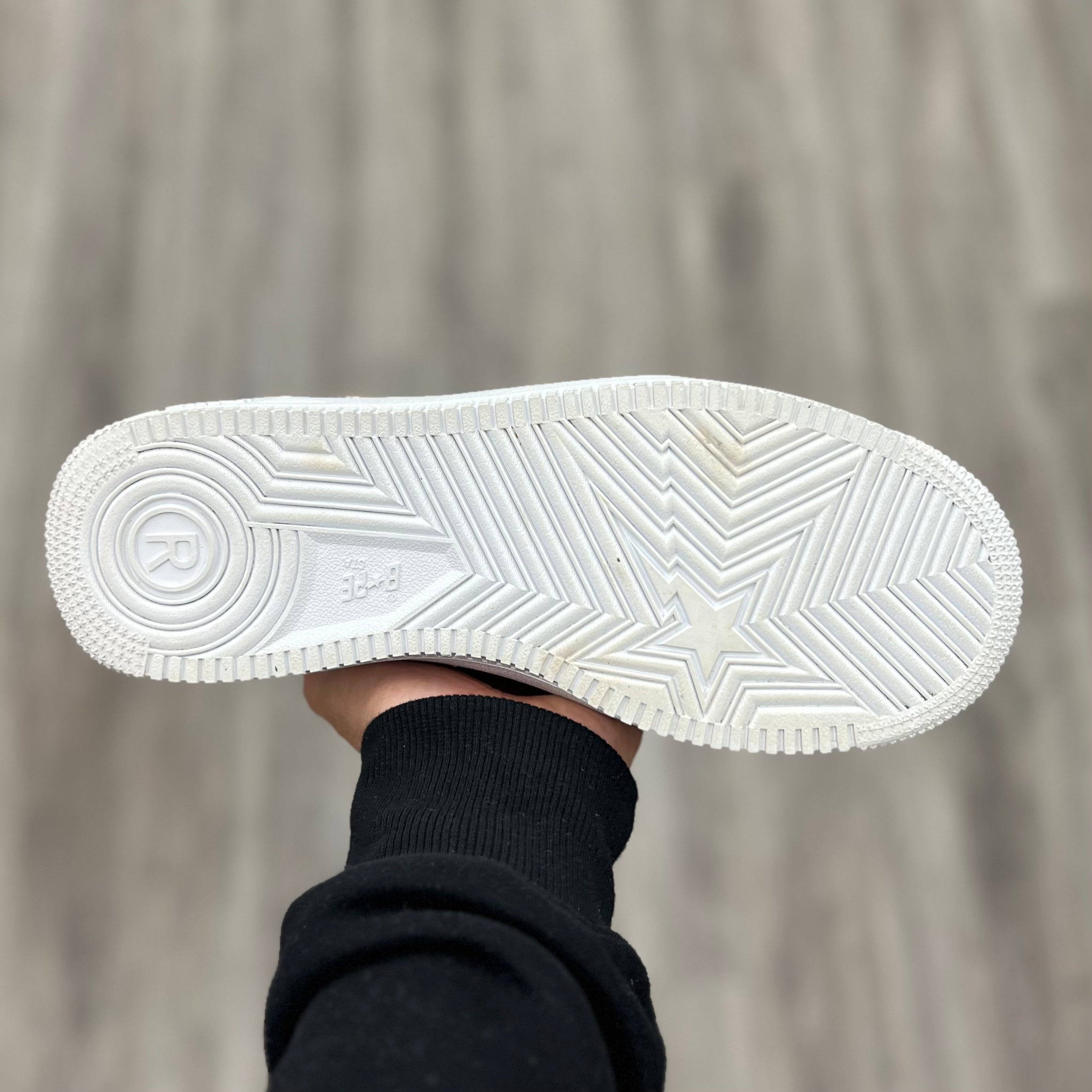 A Bathing Ape Bapesta Low "LA Exclusive"