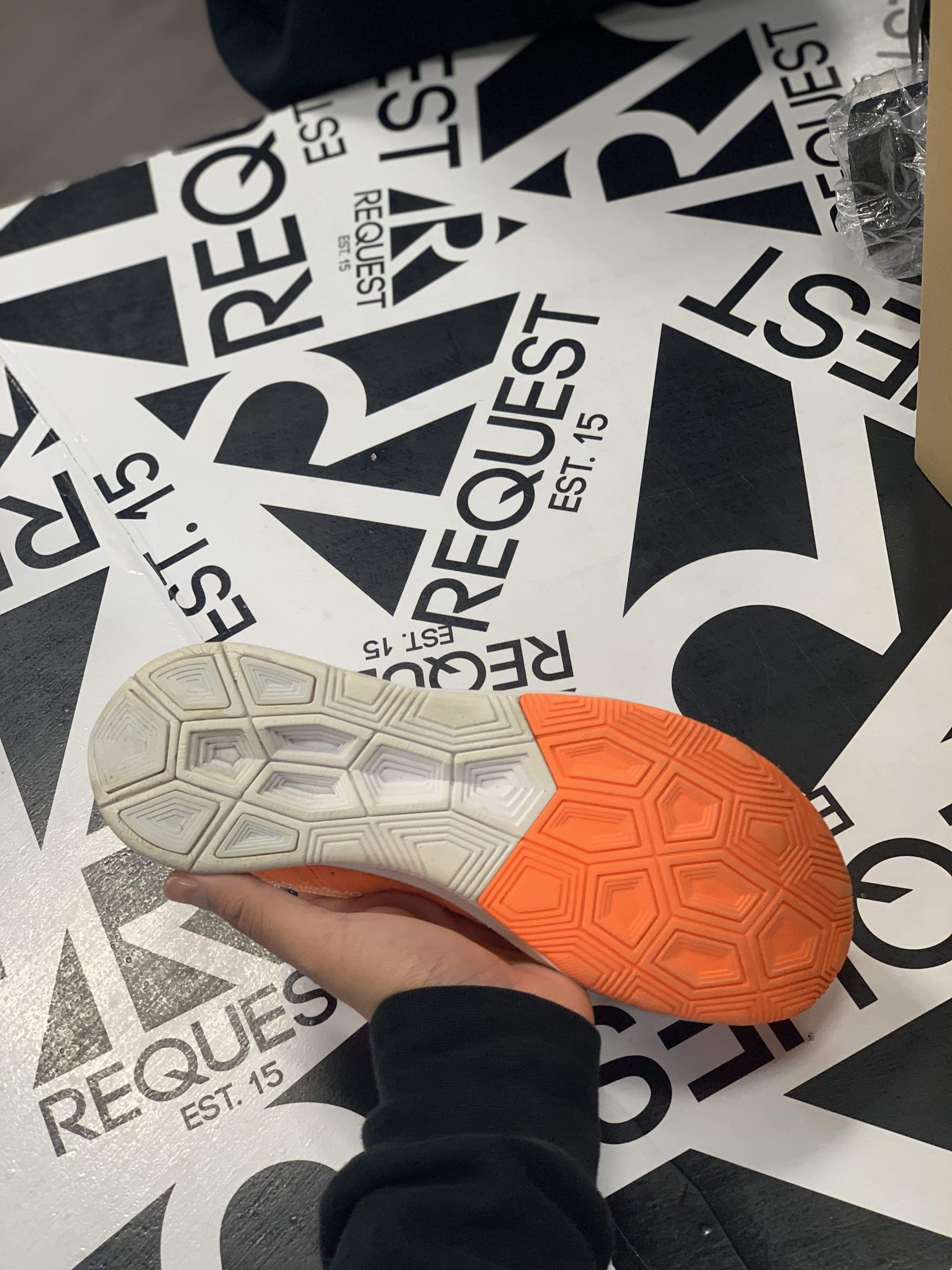 Nike Zoom Fly Mercurial Off White “Total Orange”