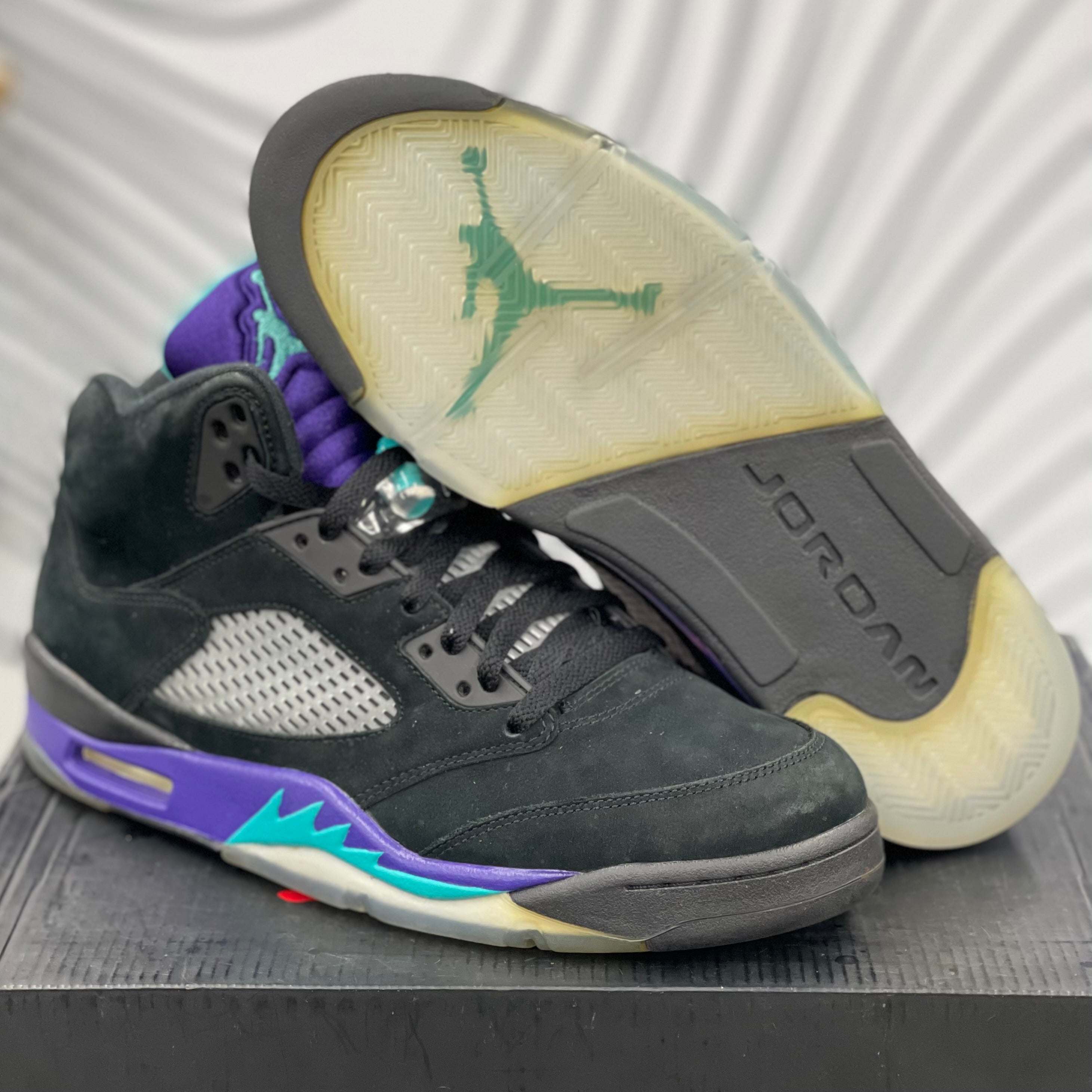 Air Jordan Retro 5 “Black Grape”