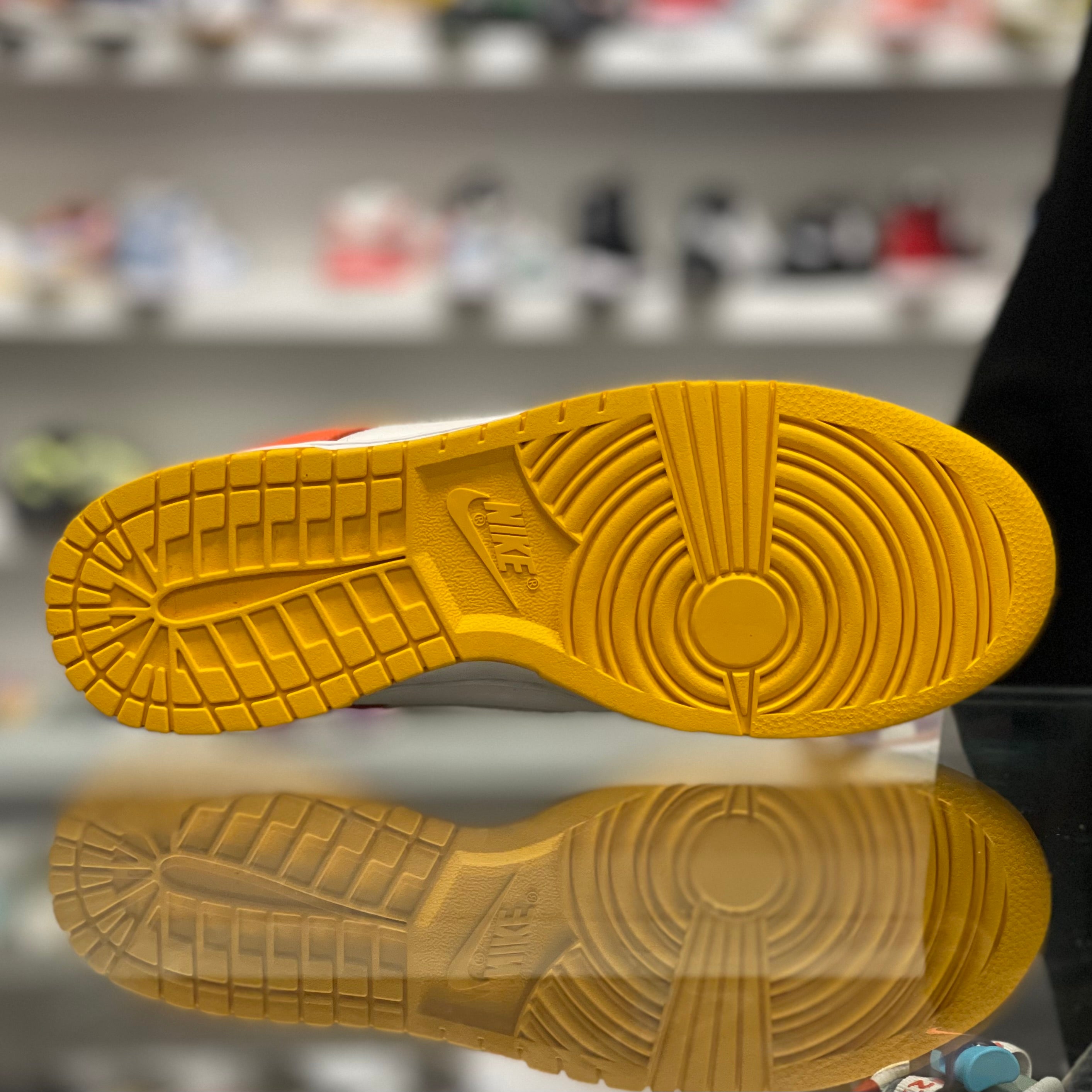 Nike Dunk Low "University Gold" (W)