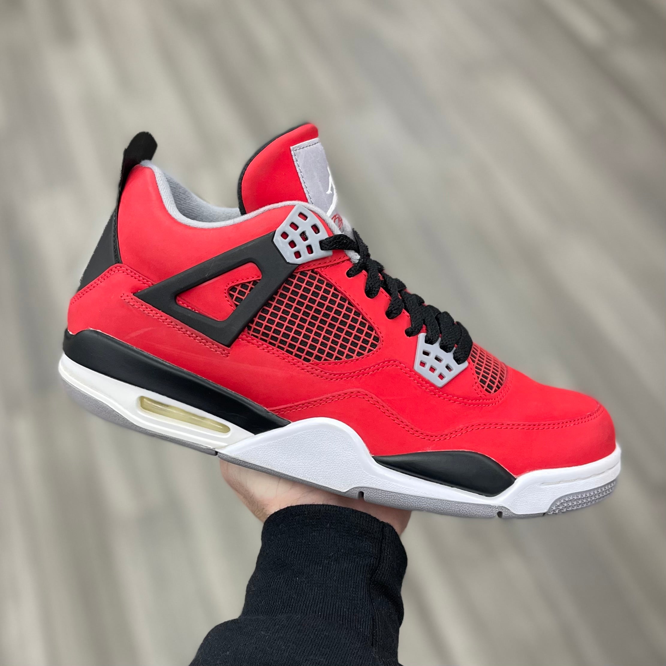 Air Jordan 4 Retro “Toro”