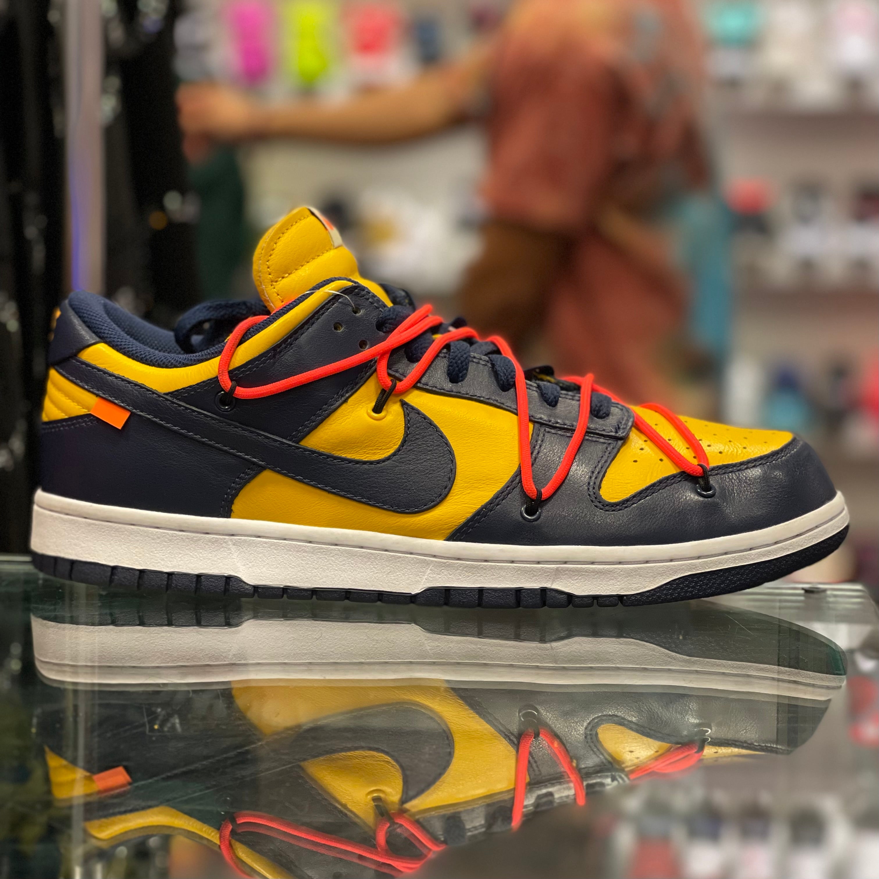 Nike Dunk Low “Off-White University Gold Midnight Navy”